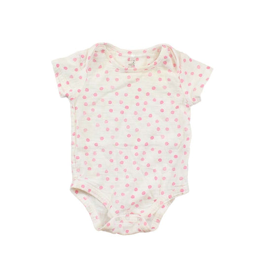 Adent Girls White | Pink Polka Dots Onesie Size: 3-6 Months White | Pink Polka Dots