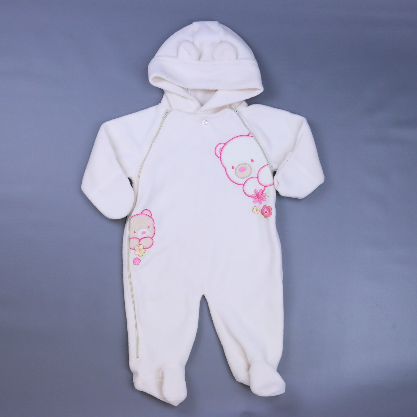 Baby Grand Girls Off-White Bunting Size: 3-6 Months Off-White