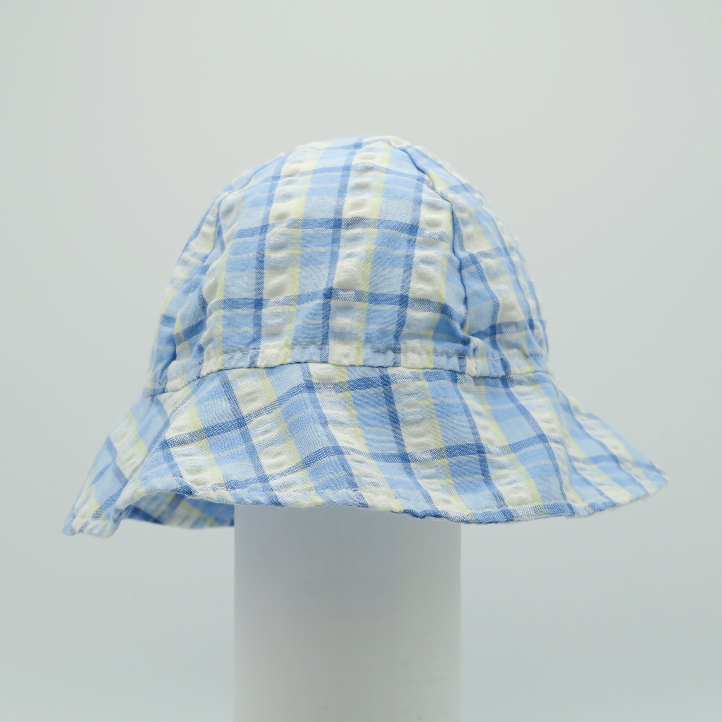 Target Boys Light Blue | Yellow Plaid Sun Hat Size: 18 Months Light Blue | Yellow Plaid