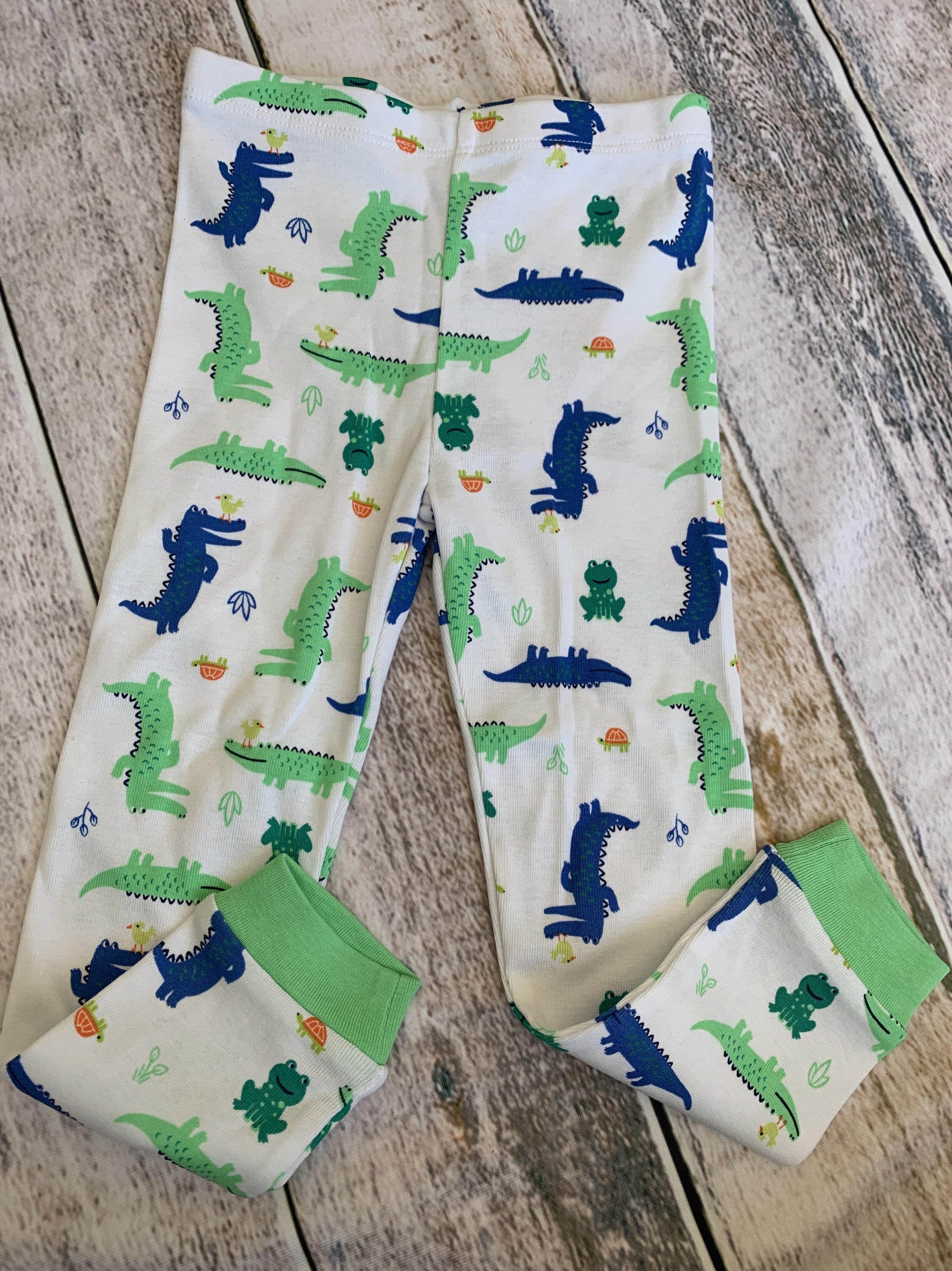 Little Me Boys animals Pajamas Size: 24 months animals