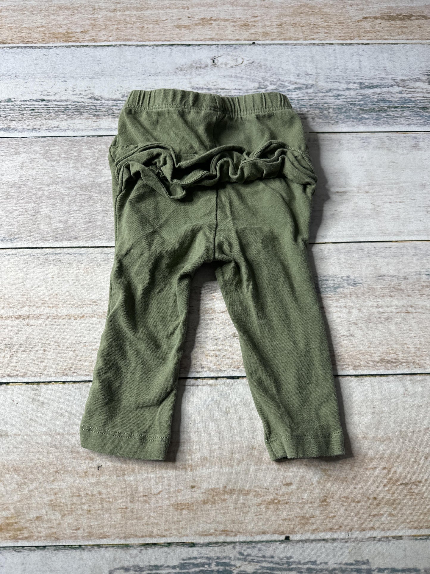 Old Navy Girls Army Green Pants Size: 6-12 months Army Green