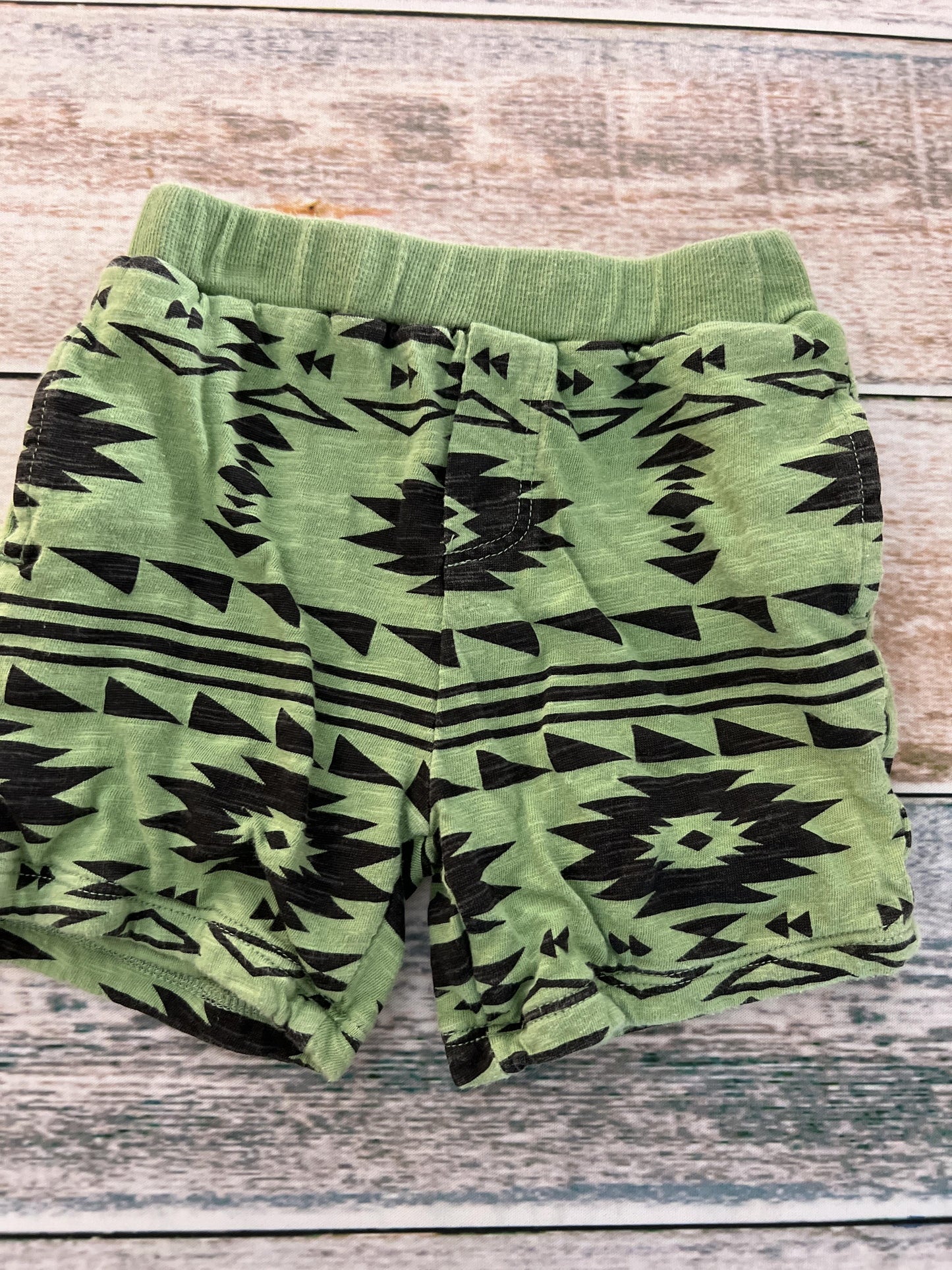 Splendid Boys Black | light green Shorts Size: 6-12 months Black | light green