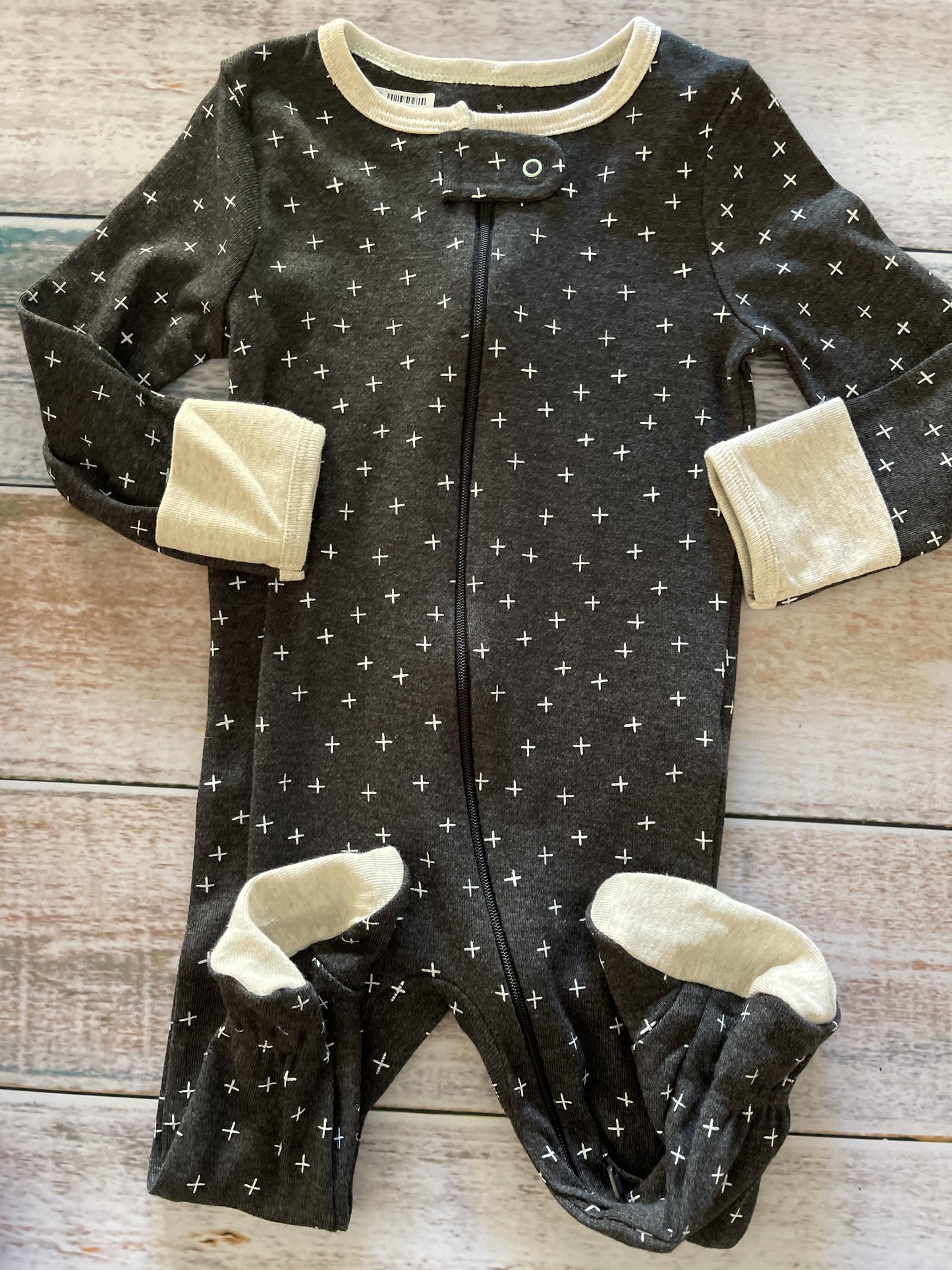 Cloud Island Boys Black | Stars Pajamas Size: 6-9 months Black | Stars