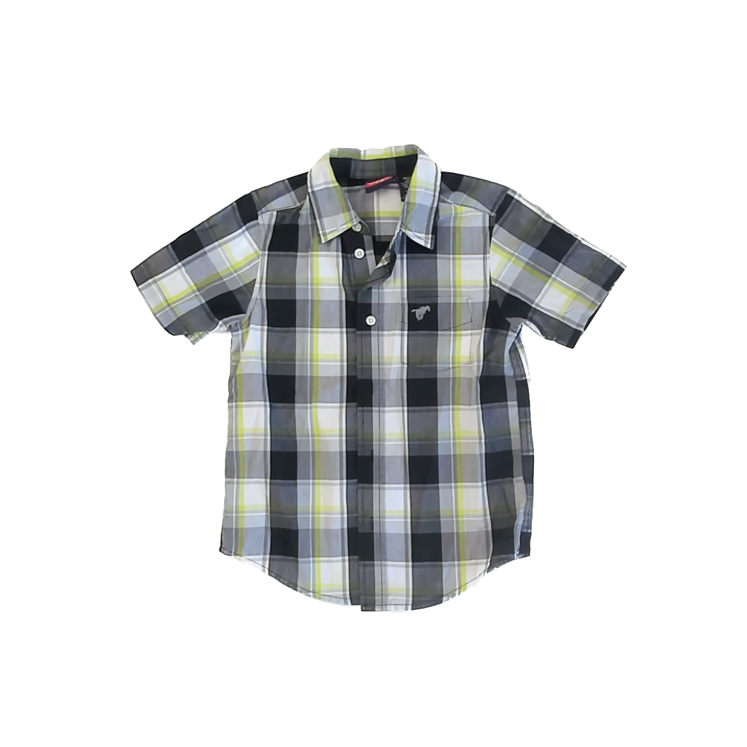 Wrangler Boys Black | White Plaid Button Down Short Sleeve Size: 4-5T Black | White Plaid