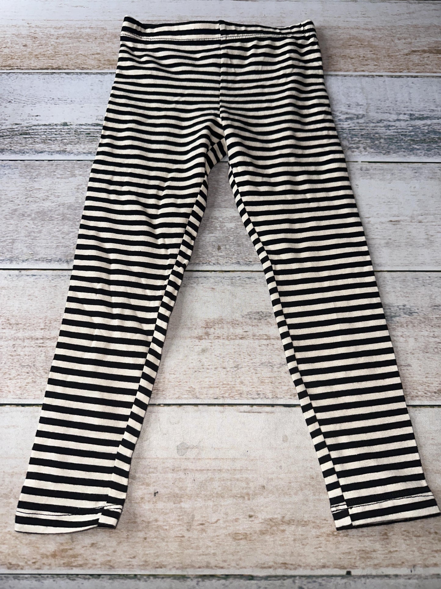 H&M Girls Black | White | Stripe Pants Size: 3T Black | White | Stripe