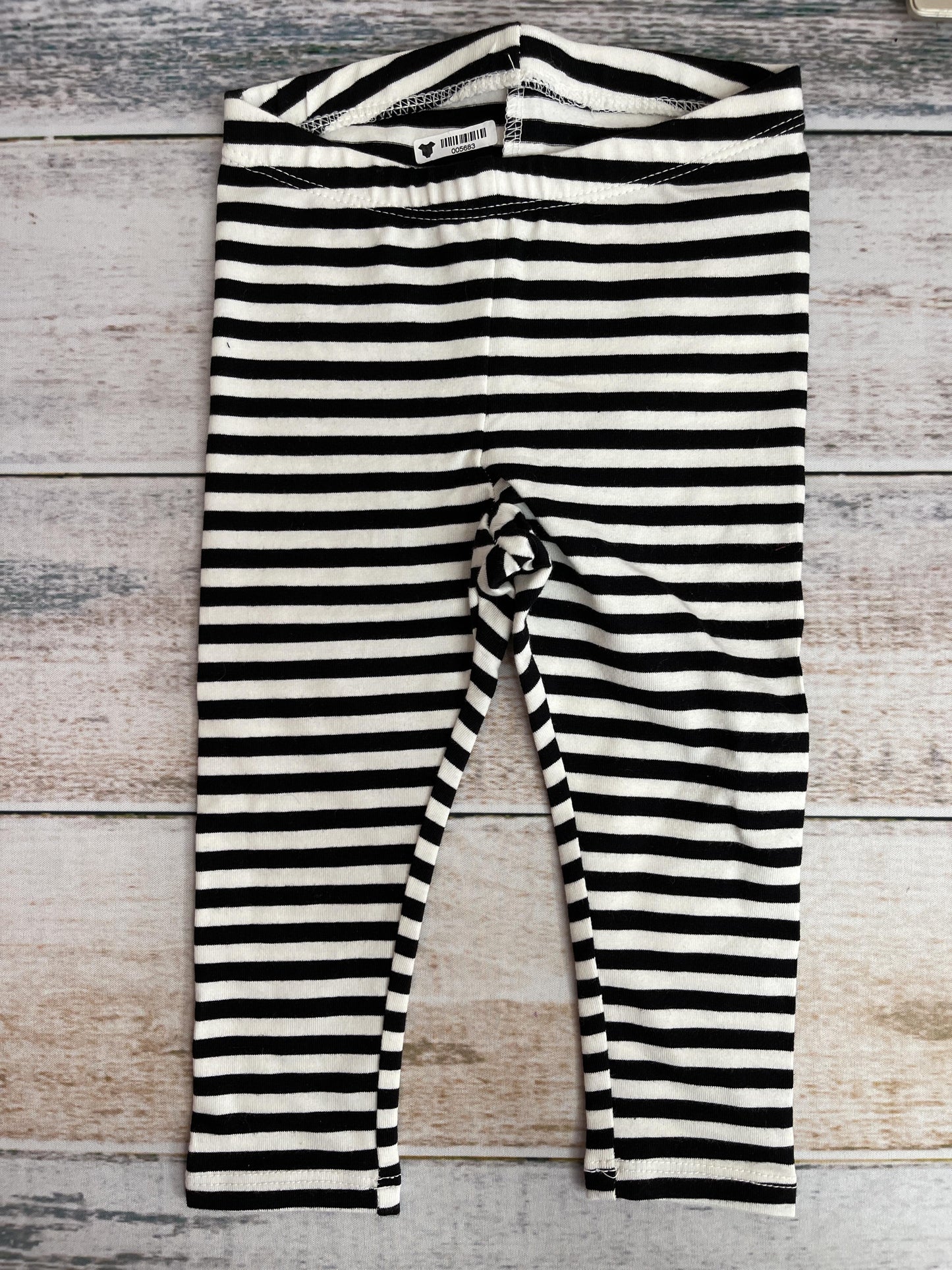 Cat & Jack Girls Black | White | Stripe Pants Size: 18 months Black | White | Stripe