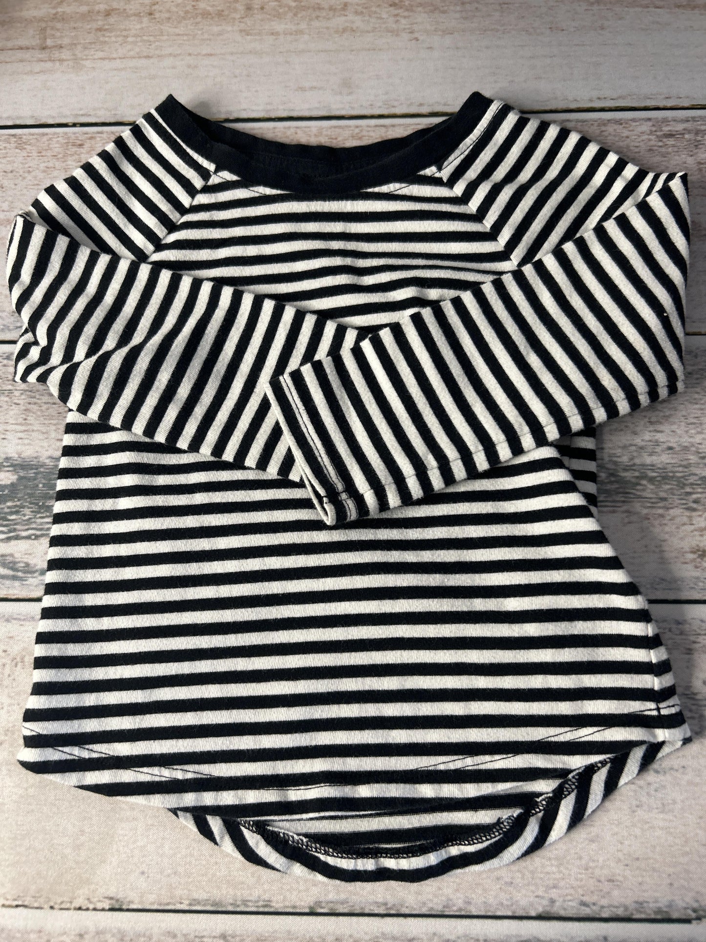 Unisex Black | White | Striped Long Sleeve Shirt Size: 12-18 months Black | White | Striped
