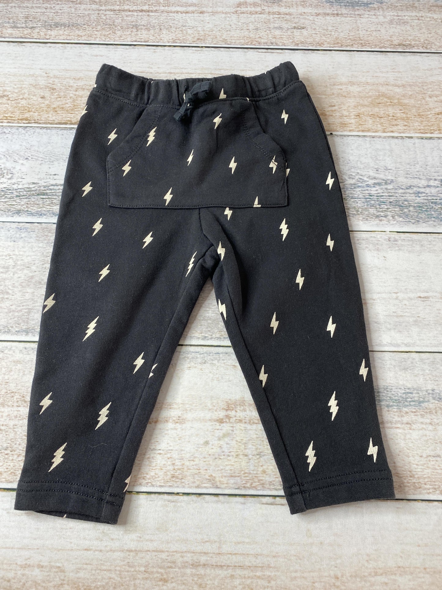 Tea Unisex Black | White Pants Size: 2T Black | White