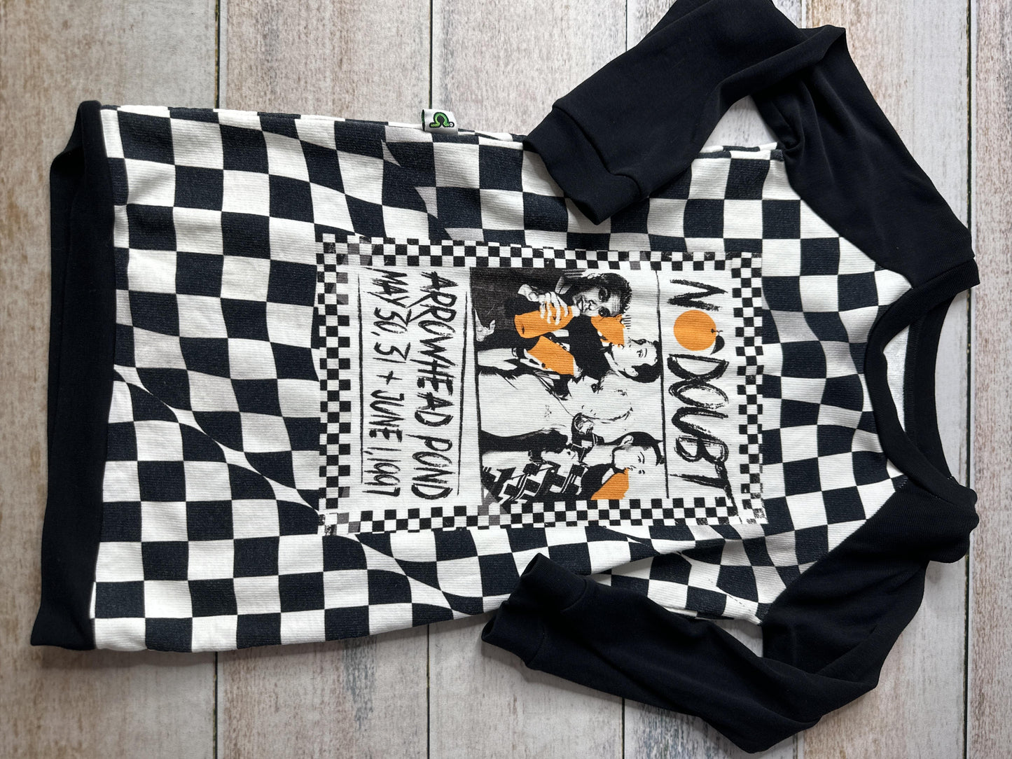 Inchworm Alley Girls Black | White Dress Size: 3T Black | White