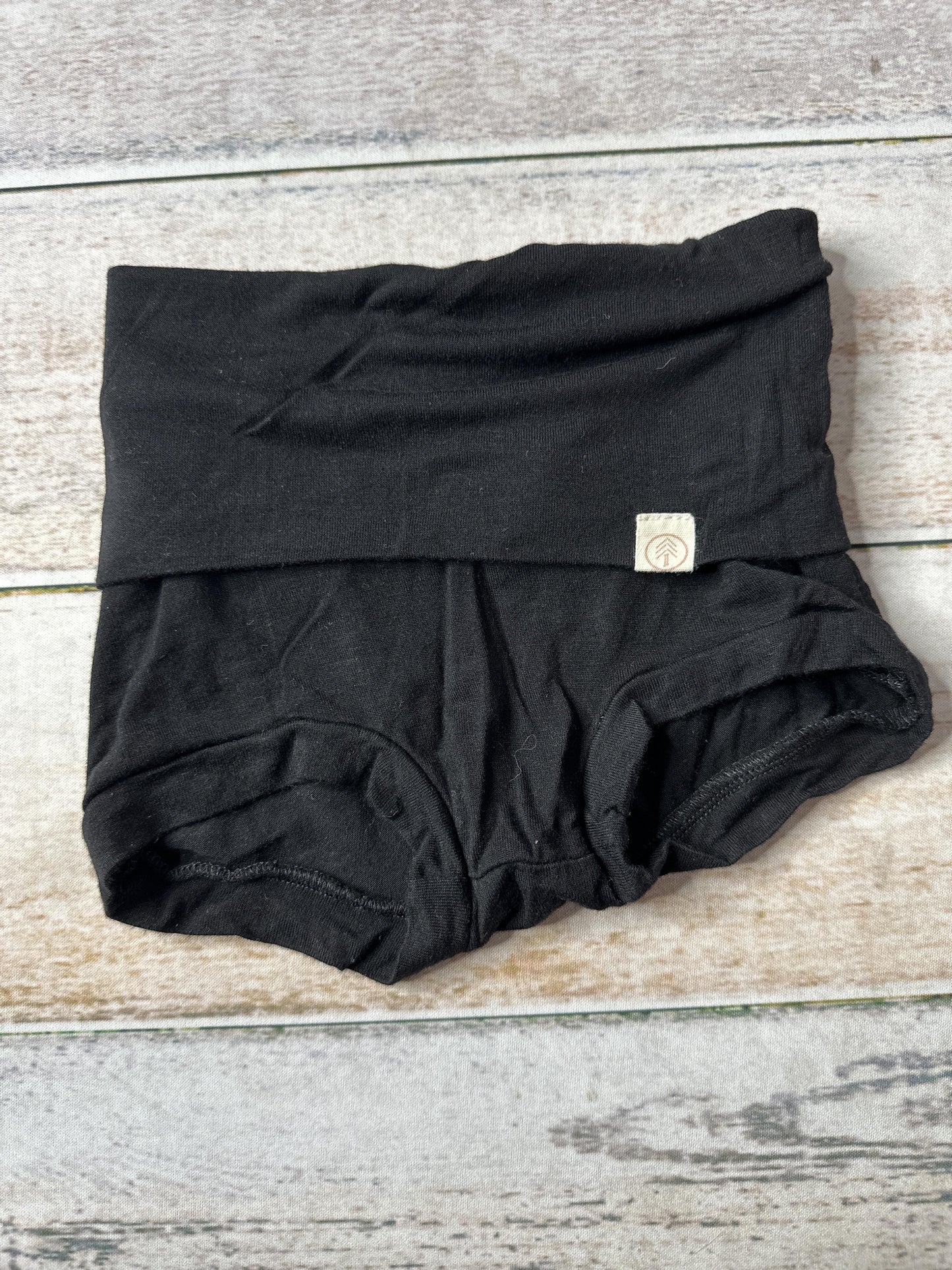 Tenth + Pine Unisex Black Shirt Size: 12-18 months Black