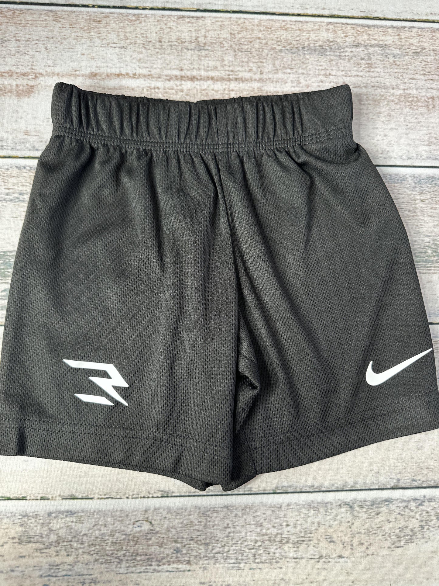 Nike Boys Black Shorts Size: 3T Black