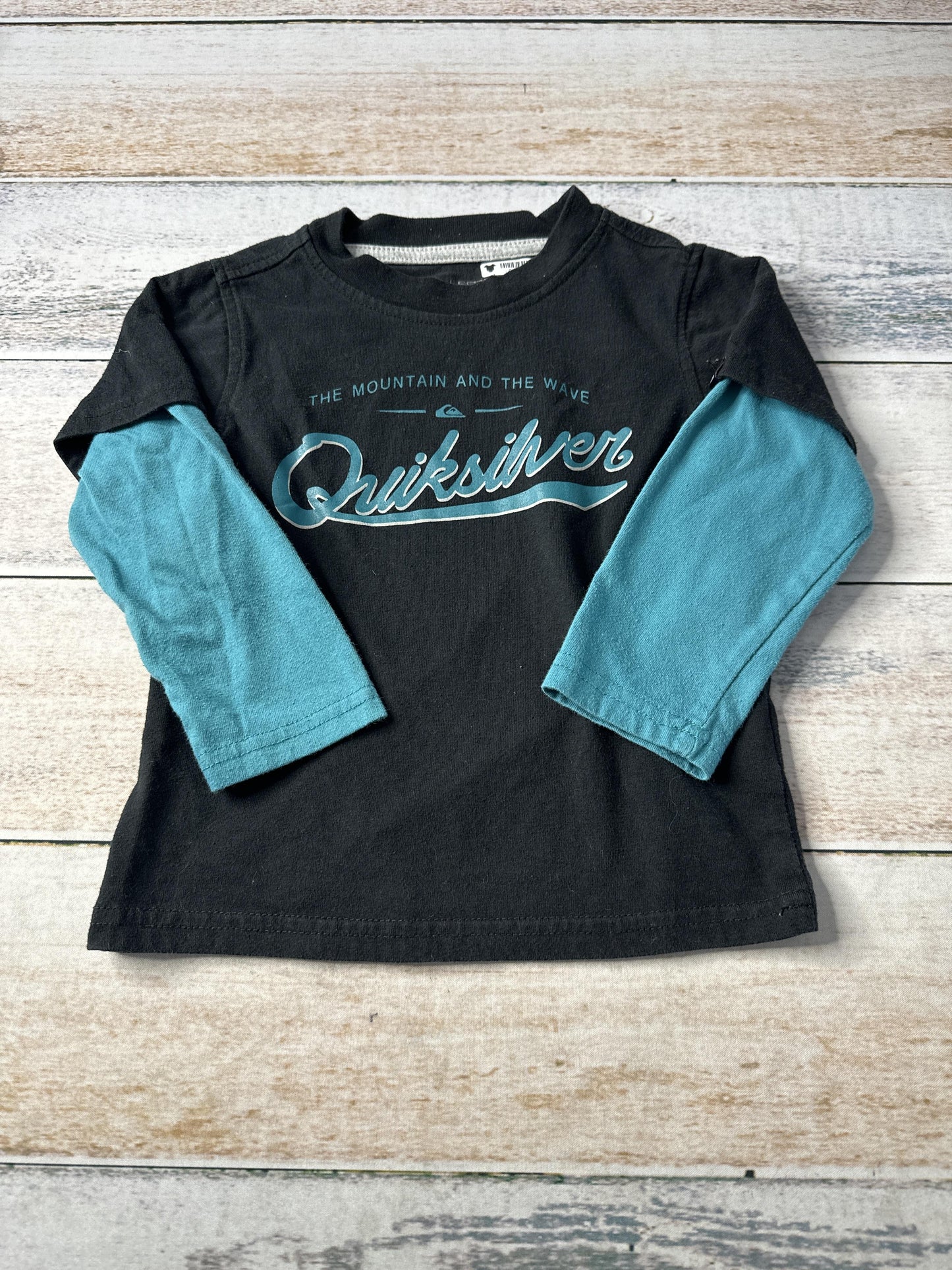 Unisex Black Long Sleeve T-Shirt Size: 3T Black