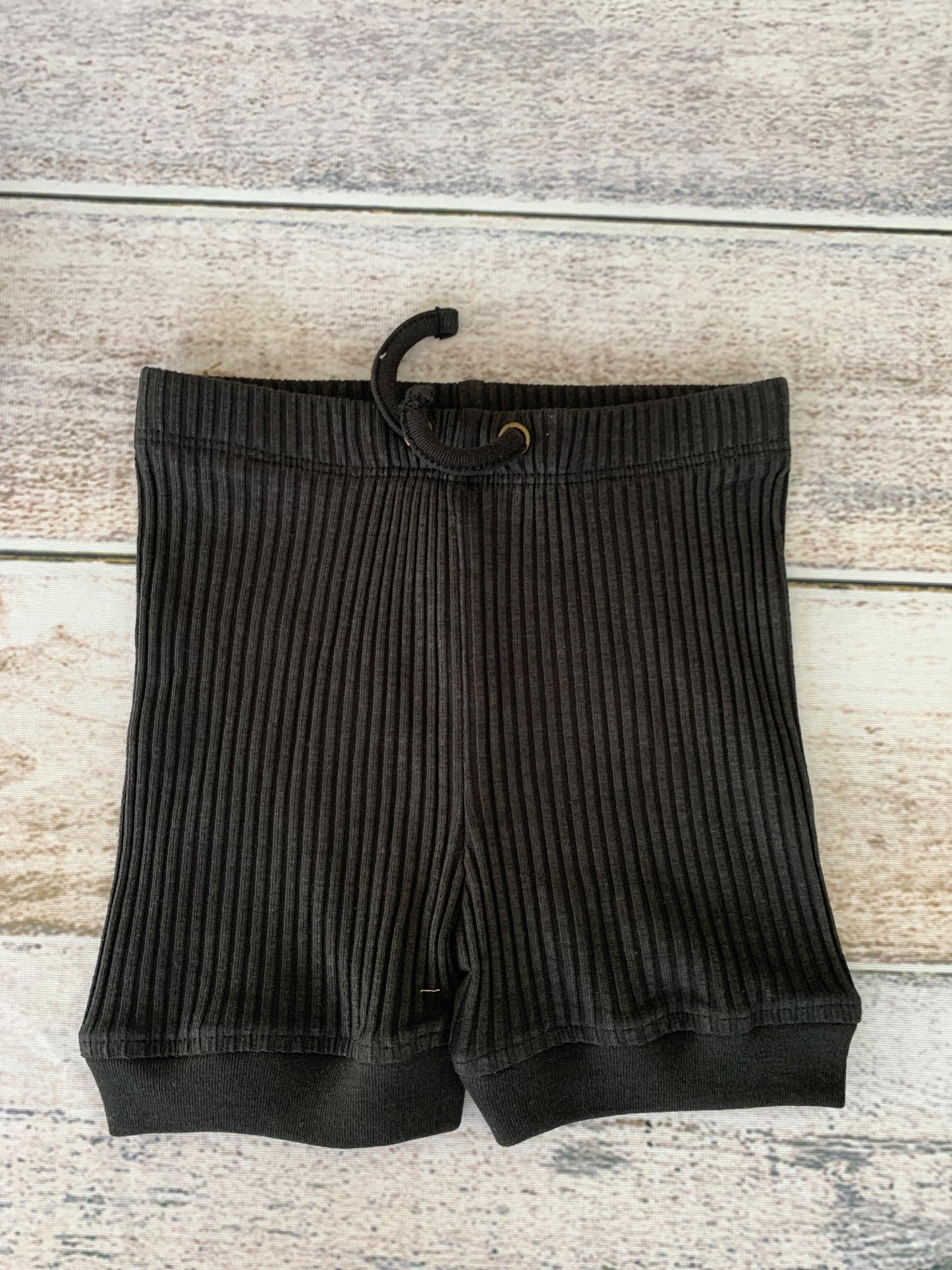 L’oved Baby Boys Black Shorts Size: 12-18 months Black