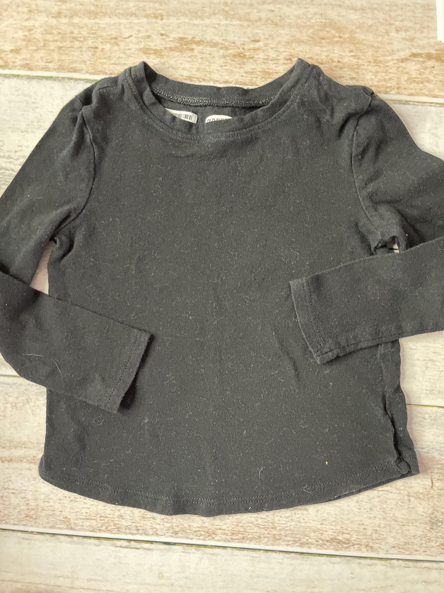 Old Navy Girls Black Long Sleeve T-Shirt Size: 2T Black