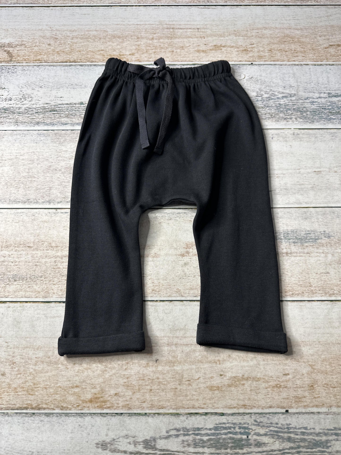 Emerson Unisex Black Pants Size: 12-18 months Black