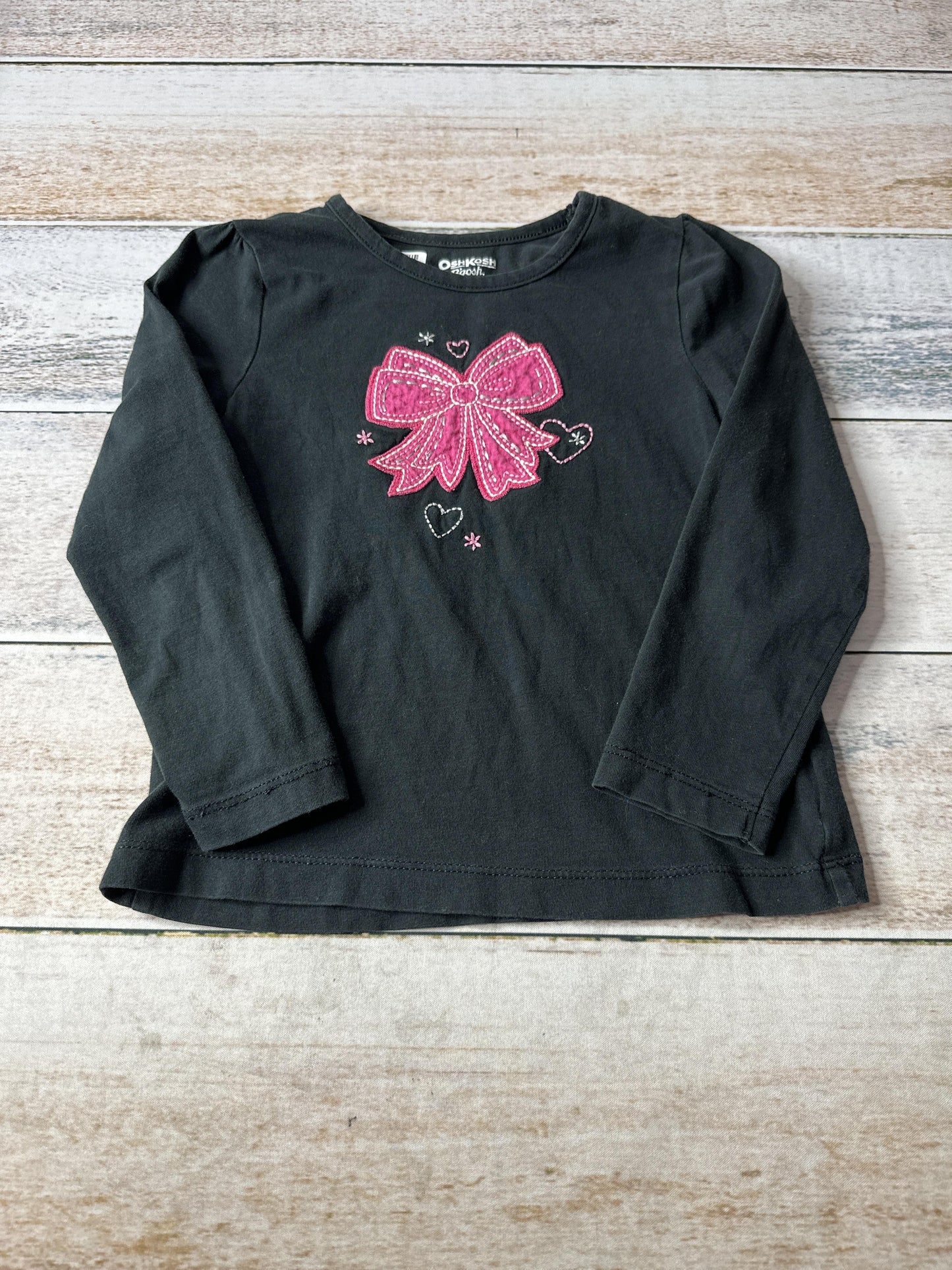 OshKosh Boys Black Long Sleeve Shirt Size: 4T Black