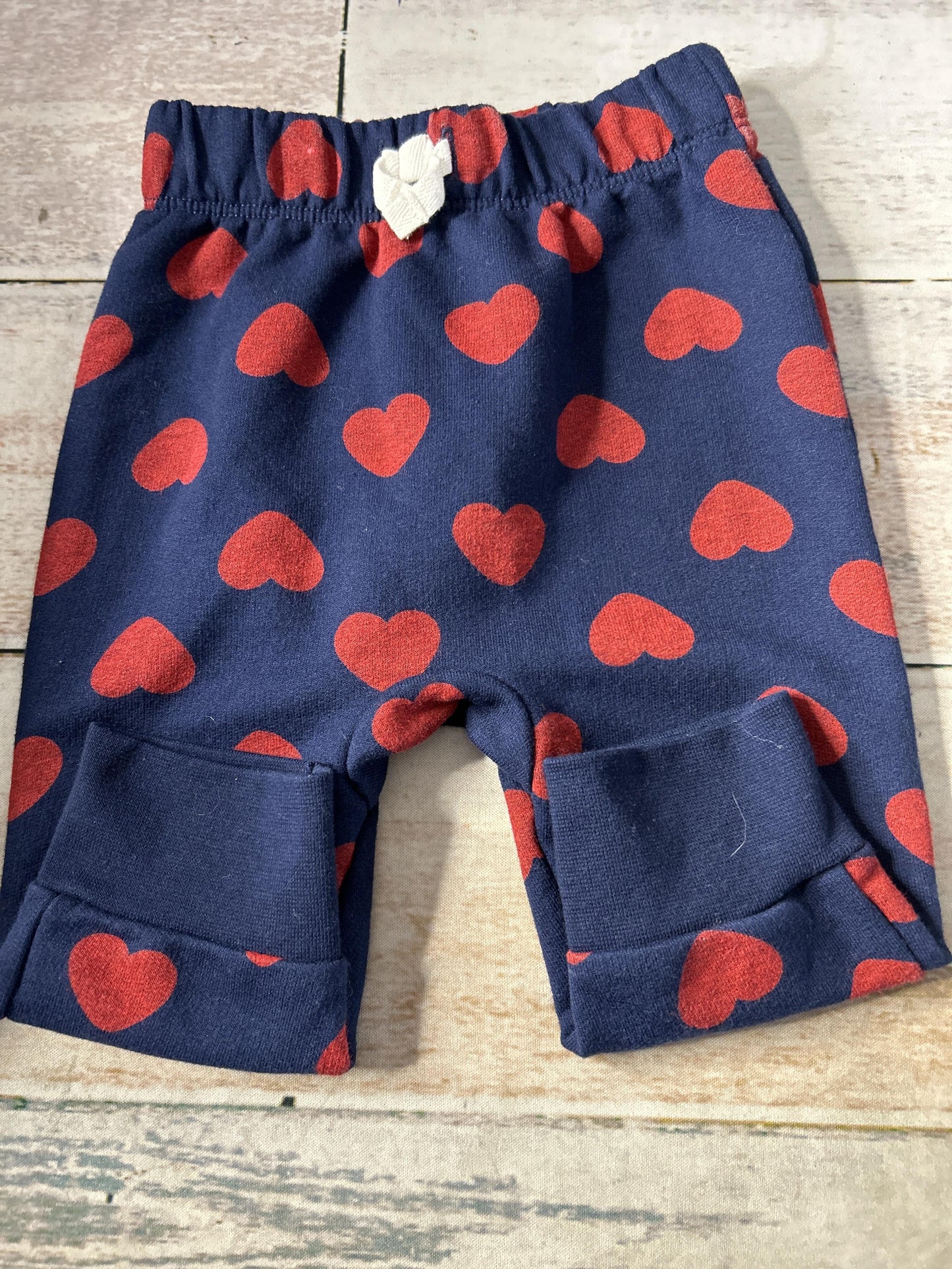 Cat & Jack Unisex Blue | red | Hearts Athletic Pants Size: 9-Jun Blue | red | Hearts