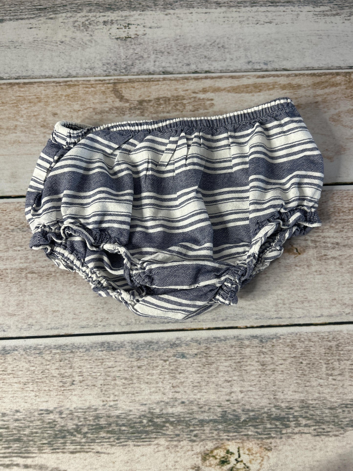 Girls Blue | White | Stripe Shirt Size: 12-18 months Blue | White | Stripe