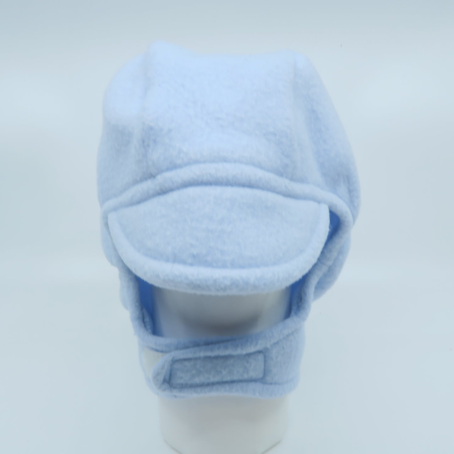 Unknown Brand Boys Blue Winter Hat Size: 0-6 Months Blue