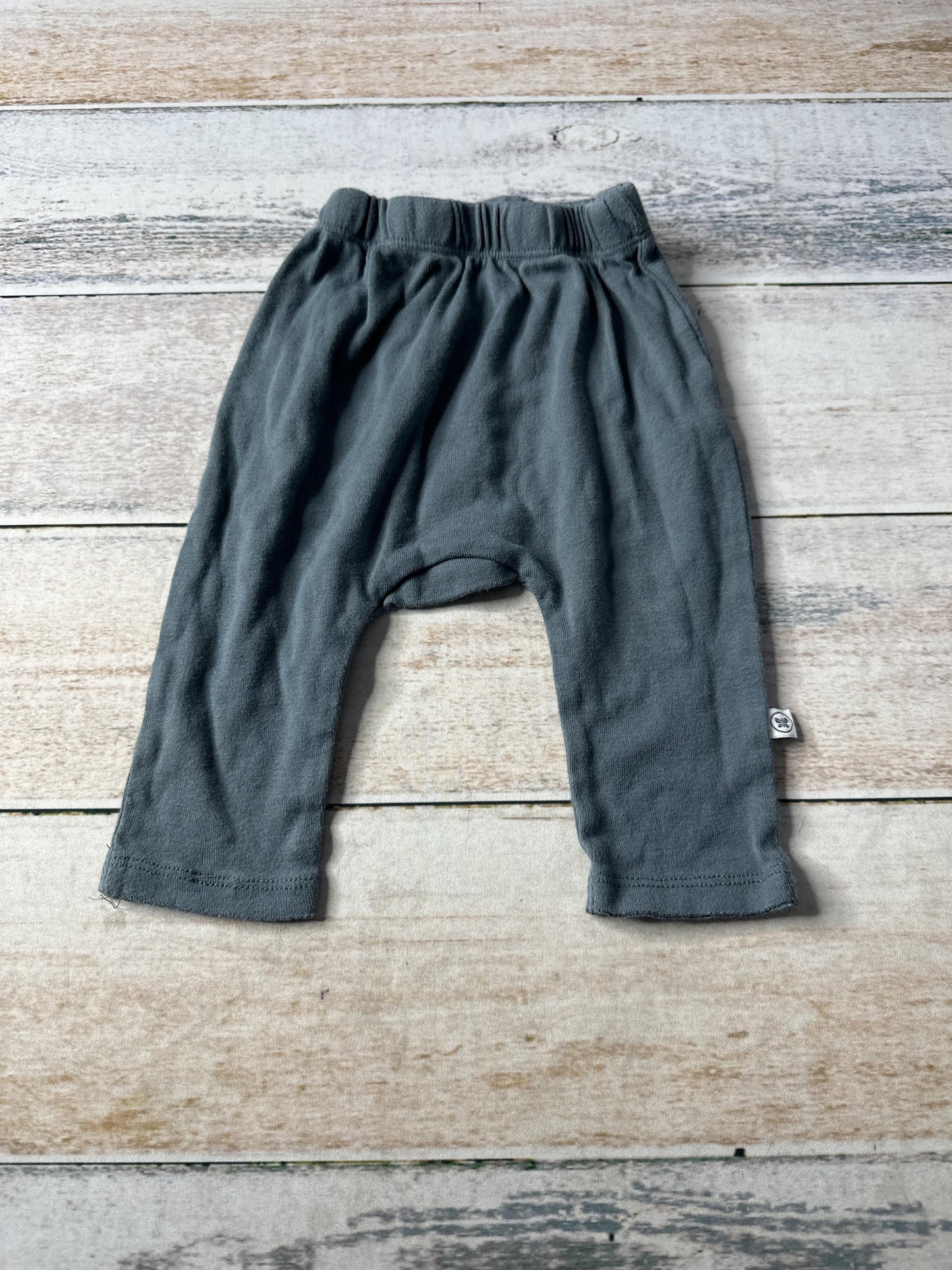 Honest co Unisex Blue Pants Size: 3-6 months Blue