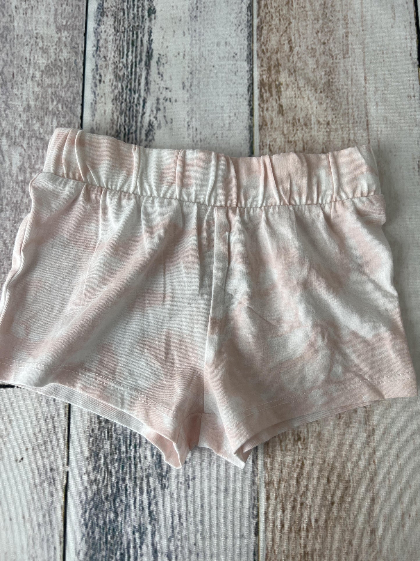 Nordstrom Girls Blush | Tie Dye Shorts Size: 9 months Blush | Tie Dye