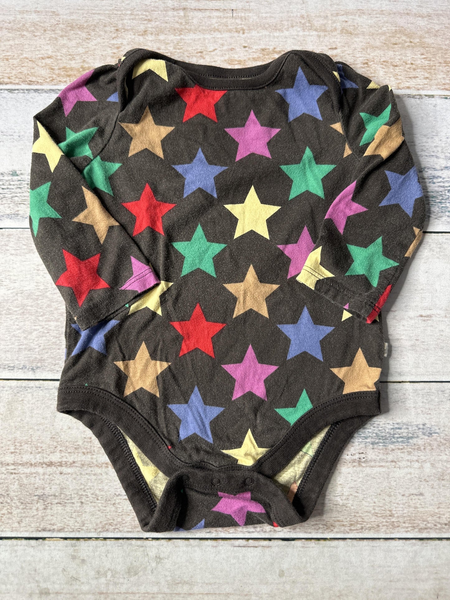 Gap Unisex Brown | Stars | Rainbow Onesie Size: 6-12 months Brown | Stars | Rainbow