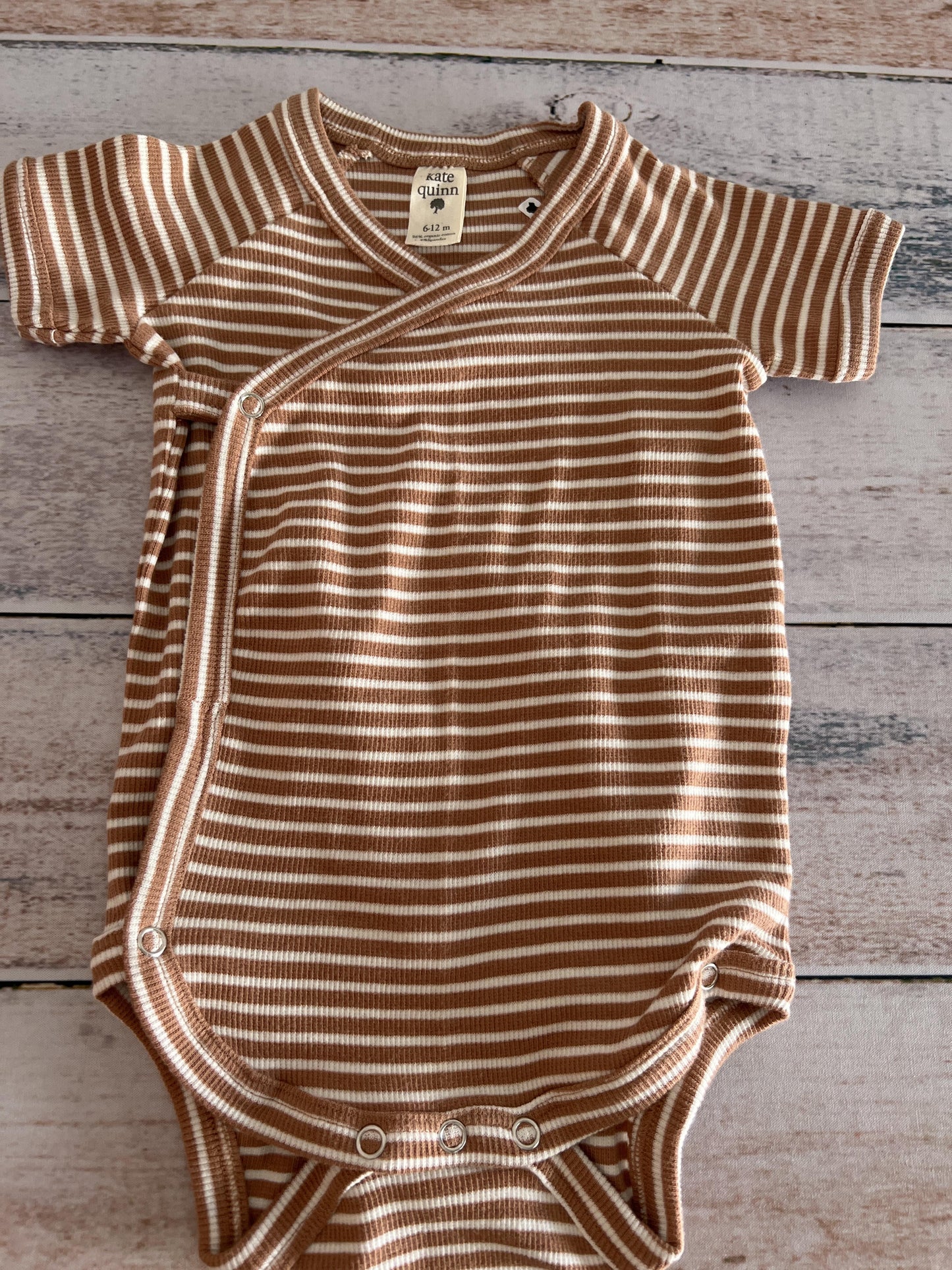 Kate Quinn Girls Brown | White | Stripe Onesie Size: 6-12 months Brown | White | Stripe