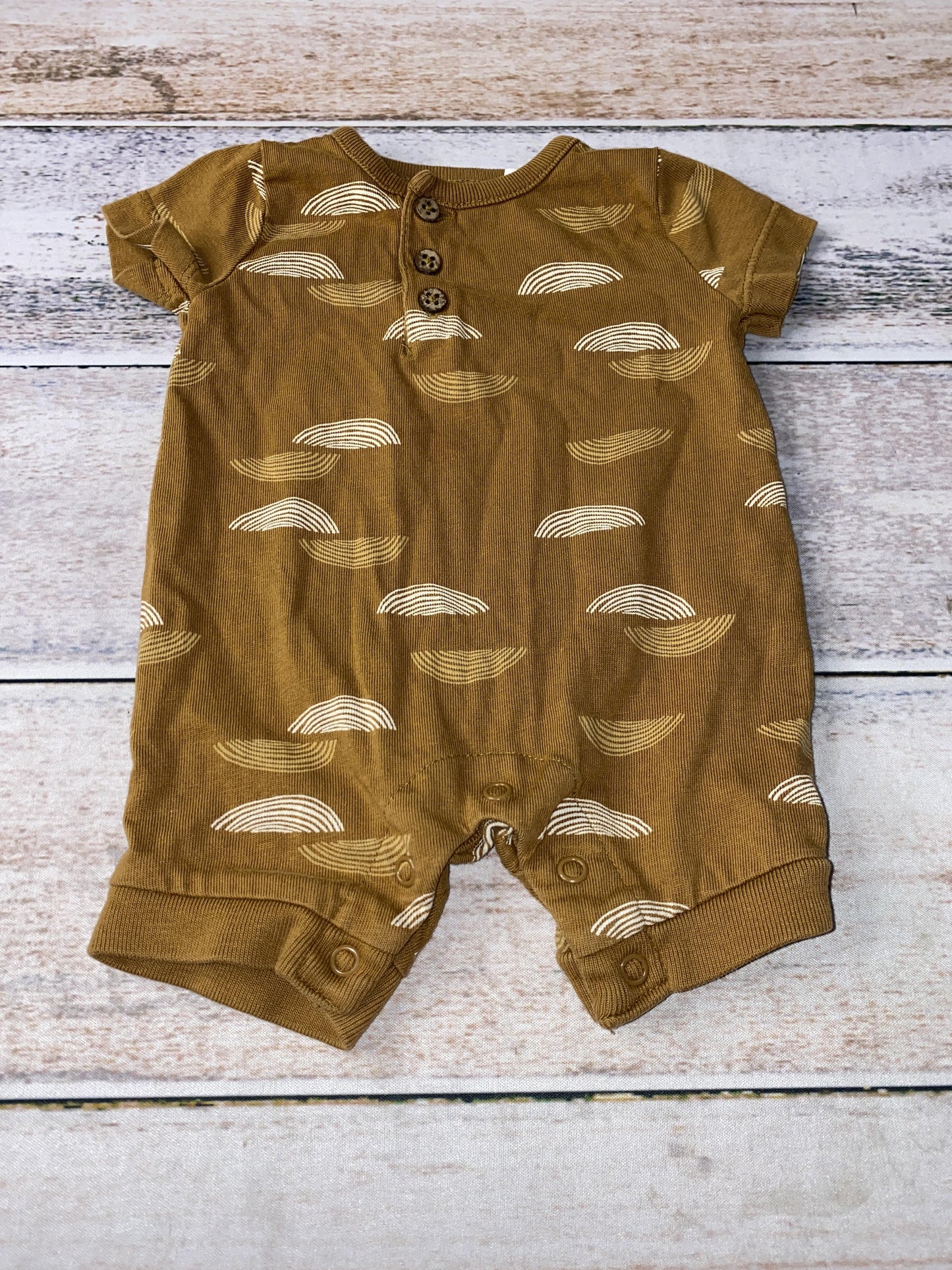 Oliver & Rain Unisex Brown | White Romper Size: Newborn Brown | White