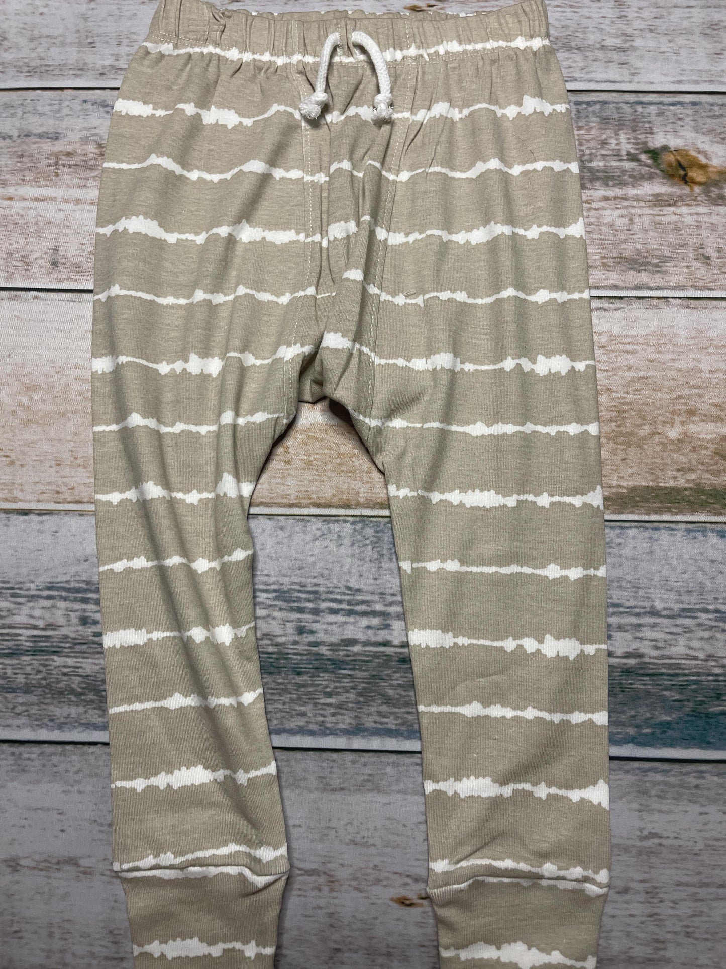 Honest Co Unisex Brown | White Pants Size: 2T Brown | White