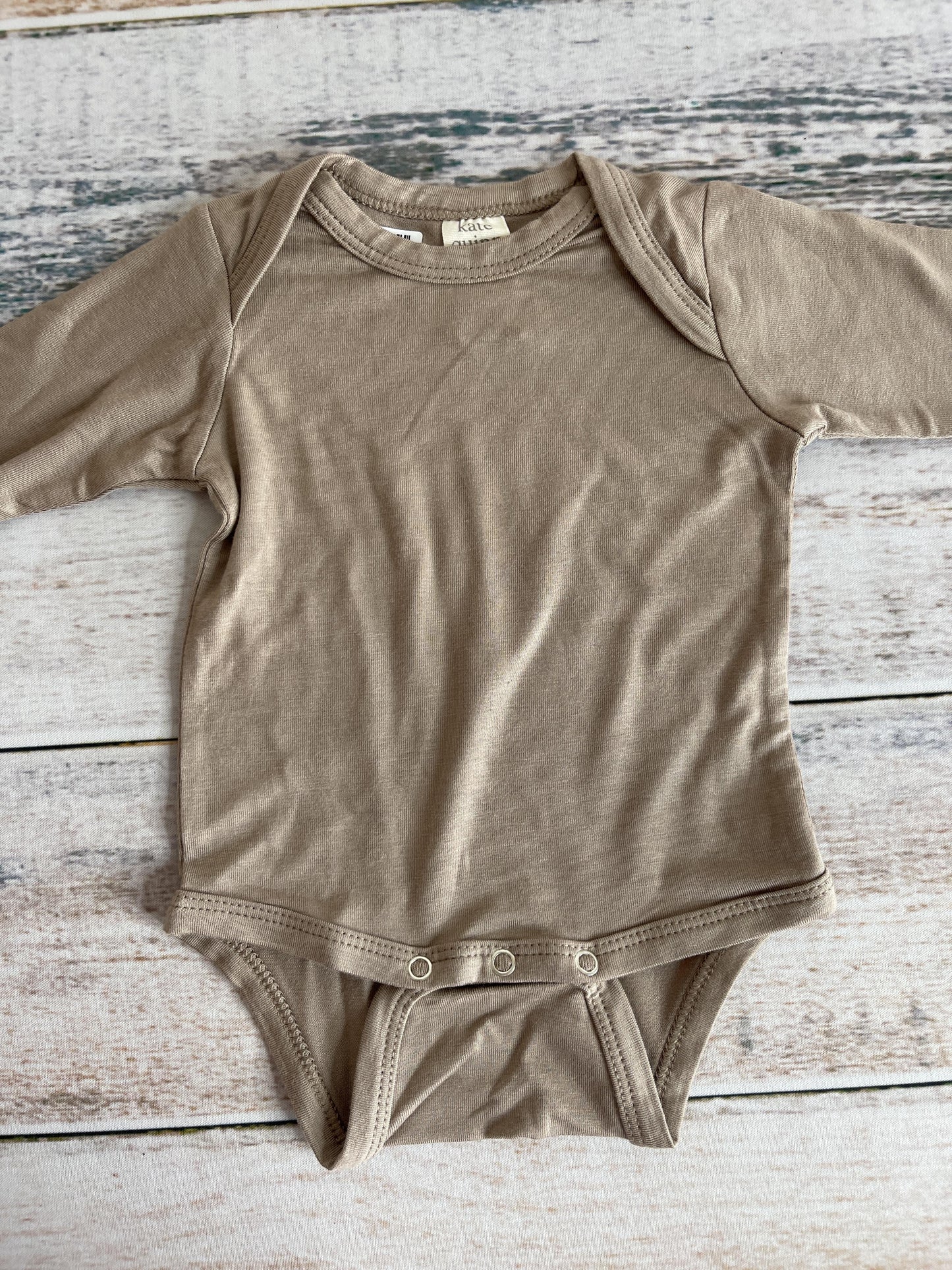 Kate Quinn Boys Brown Onesie Size: Newborn Brown