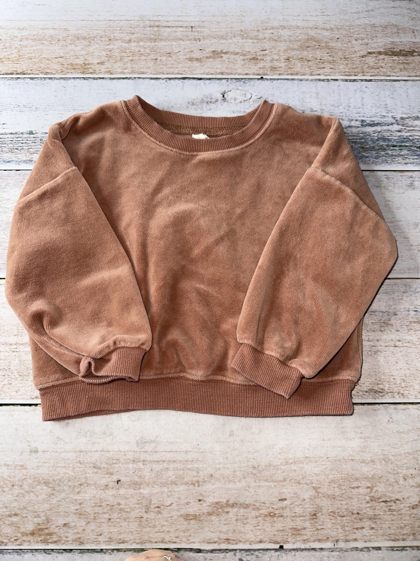 Quincy Mae Girls Brown Sweater Size: 2T Brown
