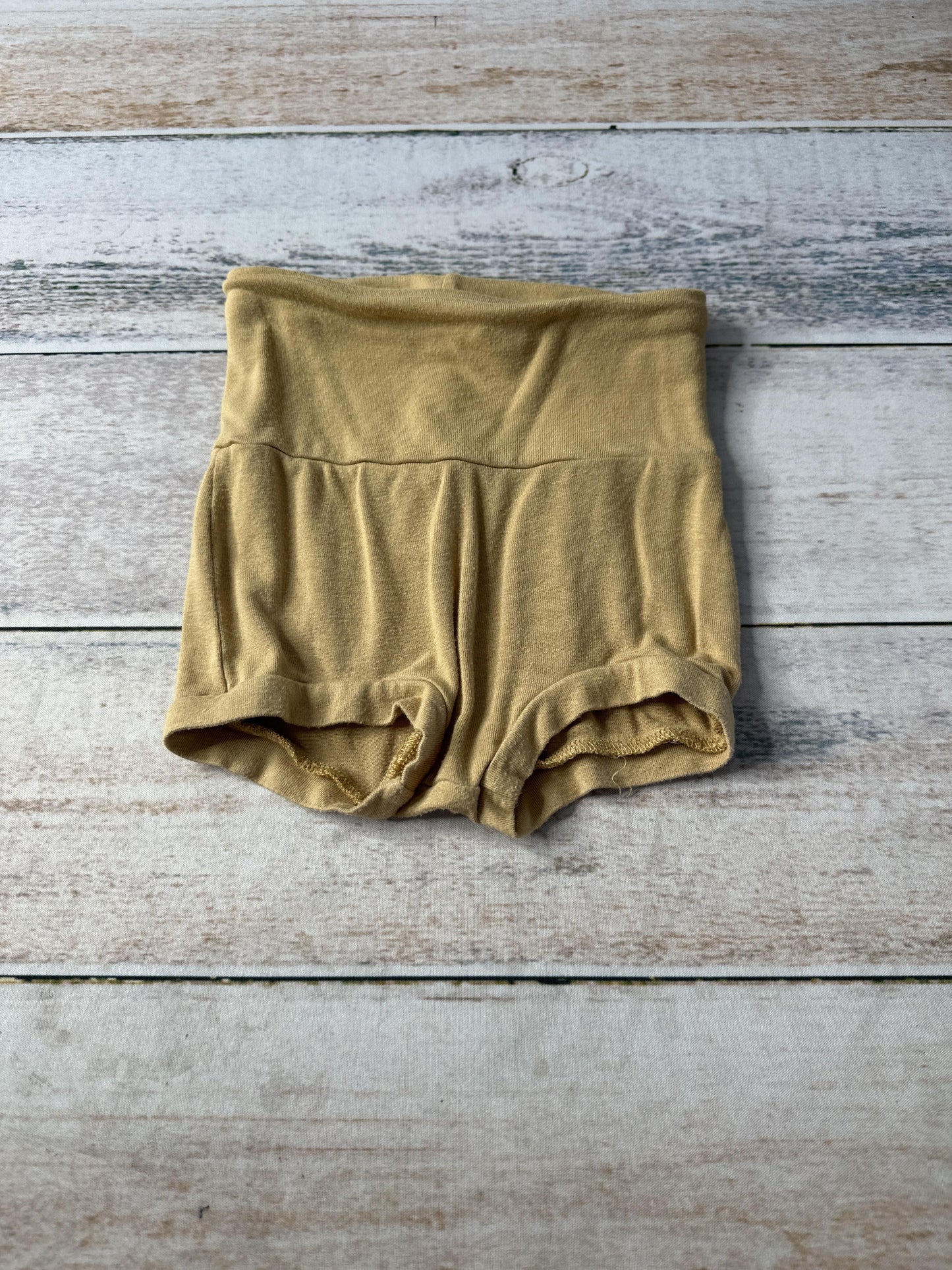 Tenth + Pine Unisex Brown Shorts Size: 6-12 months Brown
