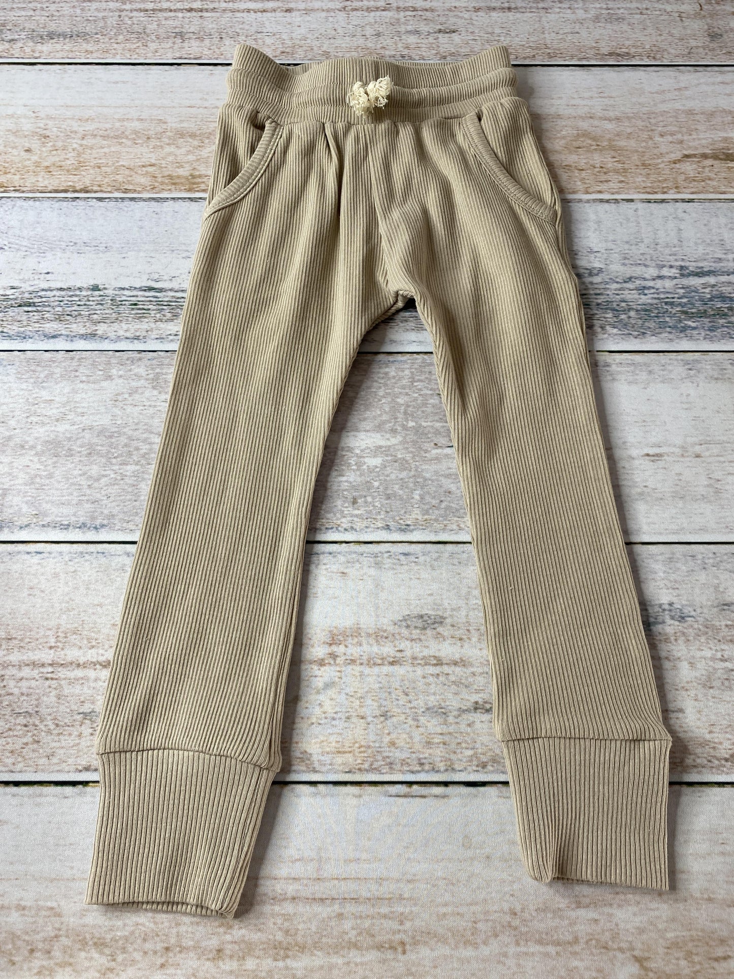 Mebie Baby Unisex Brown Pants Size: 2T Brown