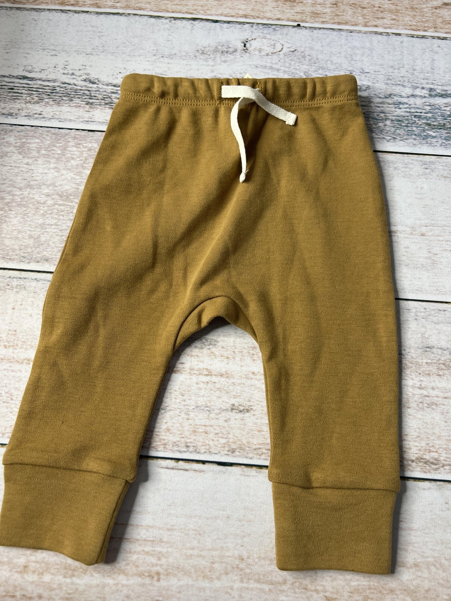 Quincy Mae Unisex Brown Pants Size: 6-12 months Brown