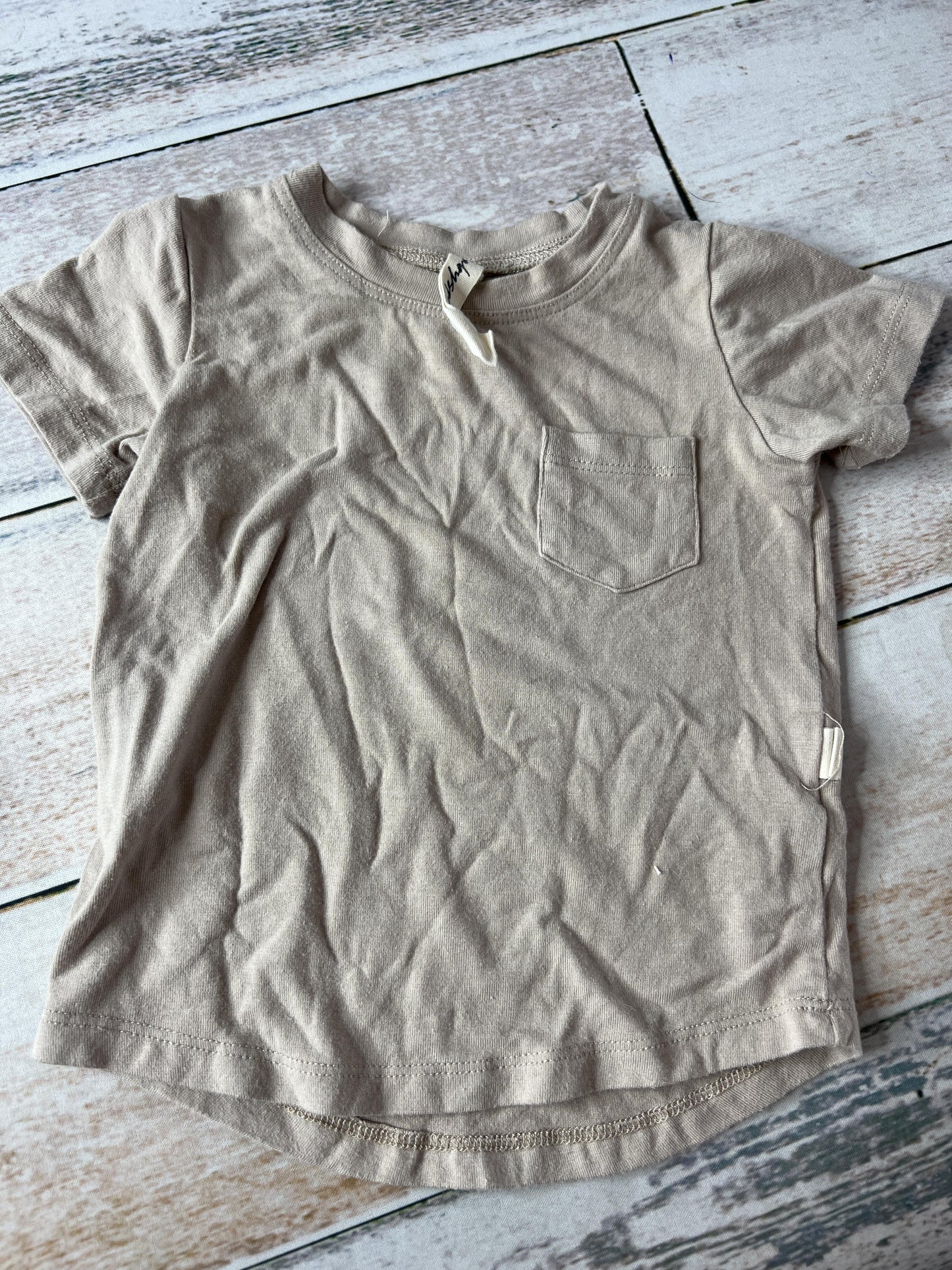 BabySprouts co Unisex Brown T-Shirt Size: 6-12 months Brown