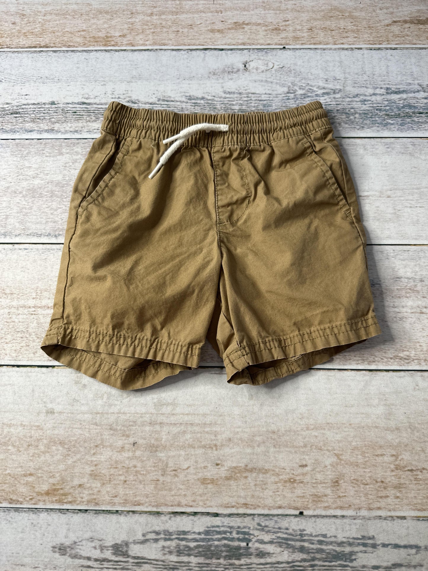 Old Navy Boys Brown Shorts Size: 2T Brown