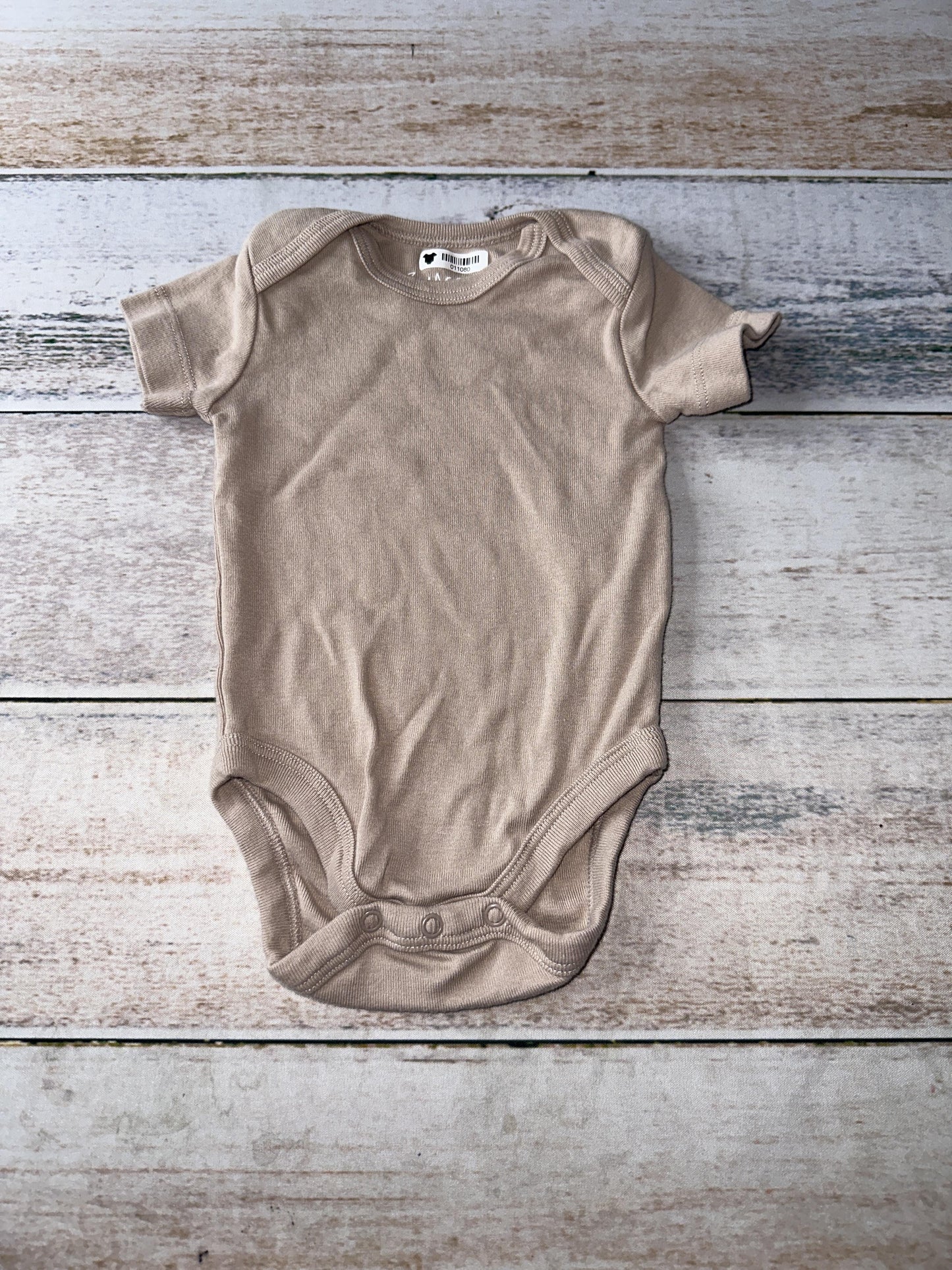 Mac and Moon Unisex Brown Onesie Size: 3 months Brown