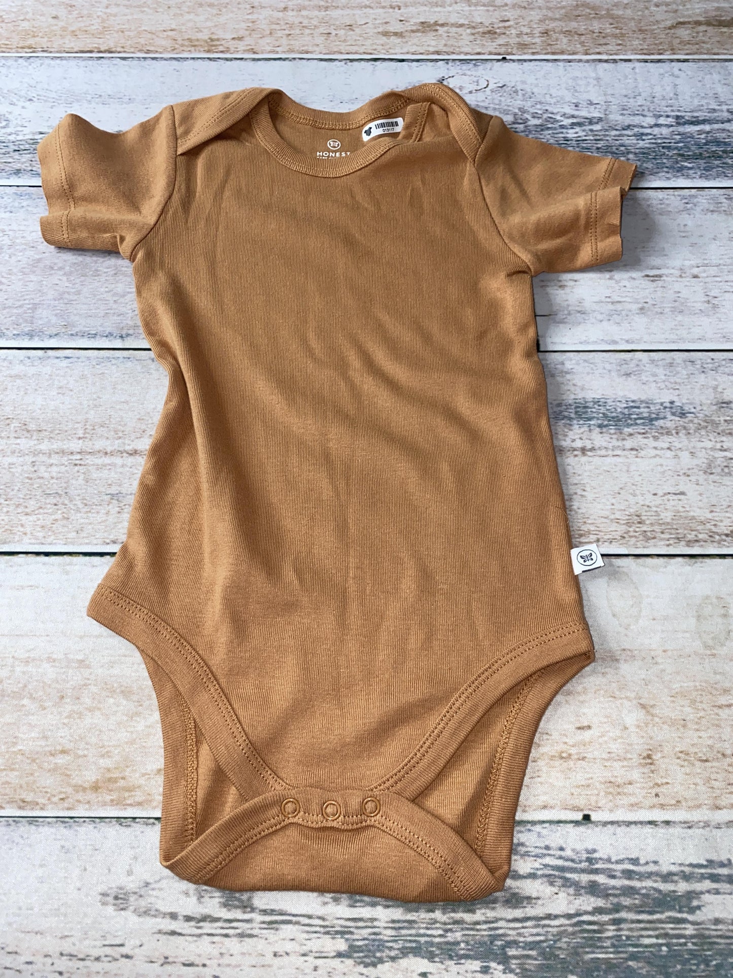 Honest Co Unisex Brown Onesie Size: 18 months Brown