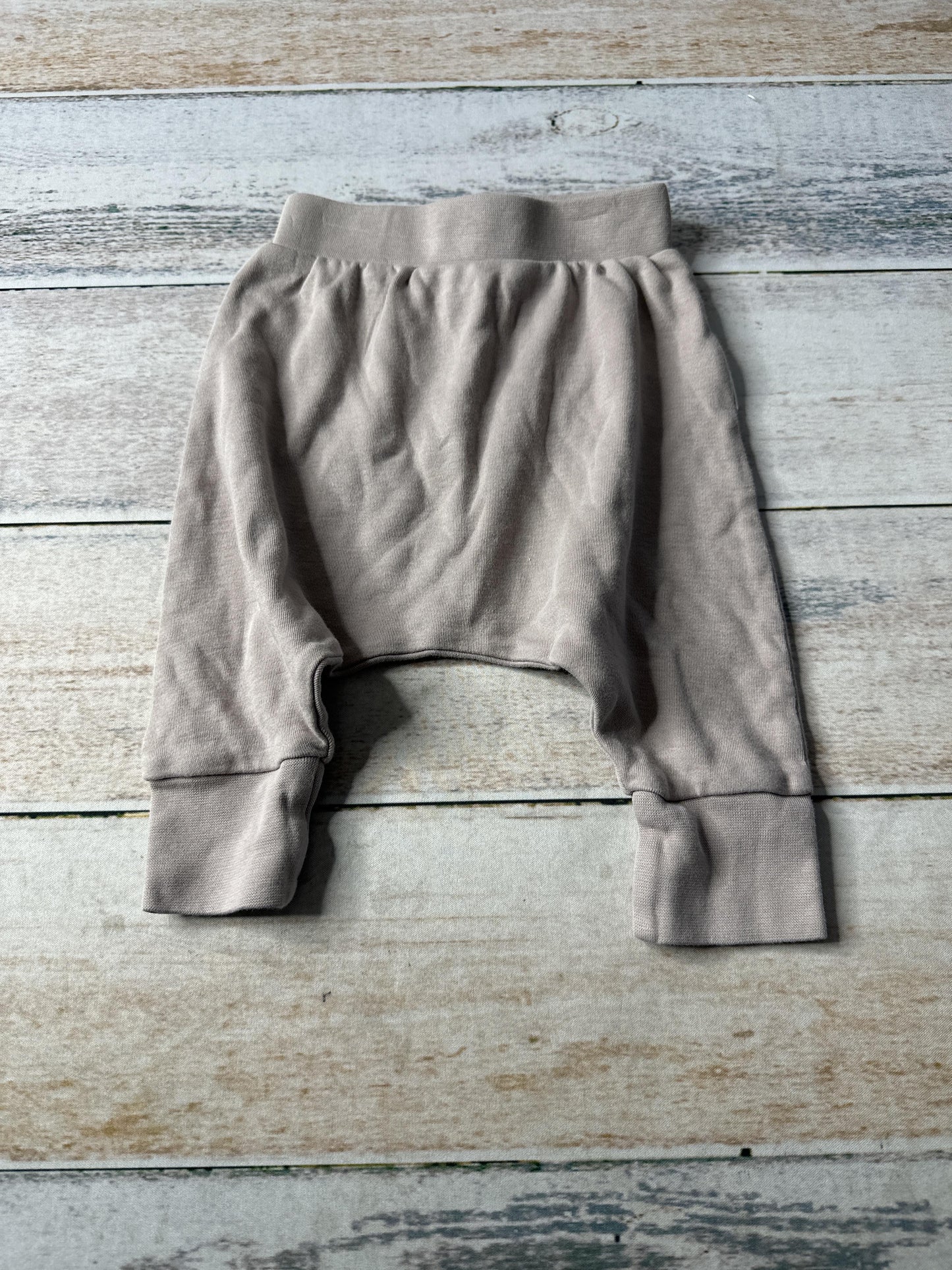 Bebenca Unisex Brown Pants Size: 3-6 months Brown