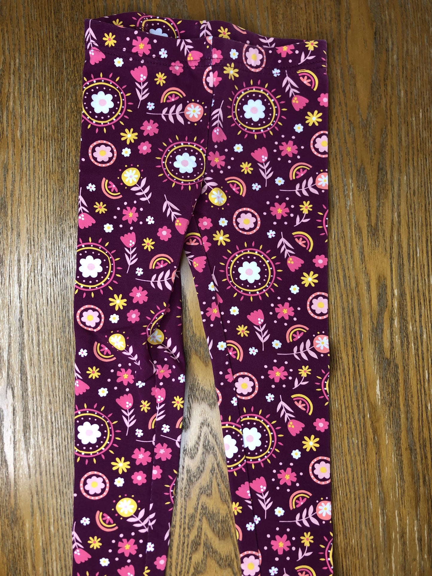 Carters Girls Burgundy | pink | Wool White | Yellow Pants Size: 4T Burgundy | pink | Wool White | Yellow