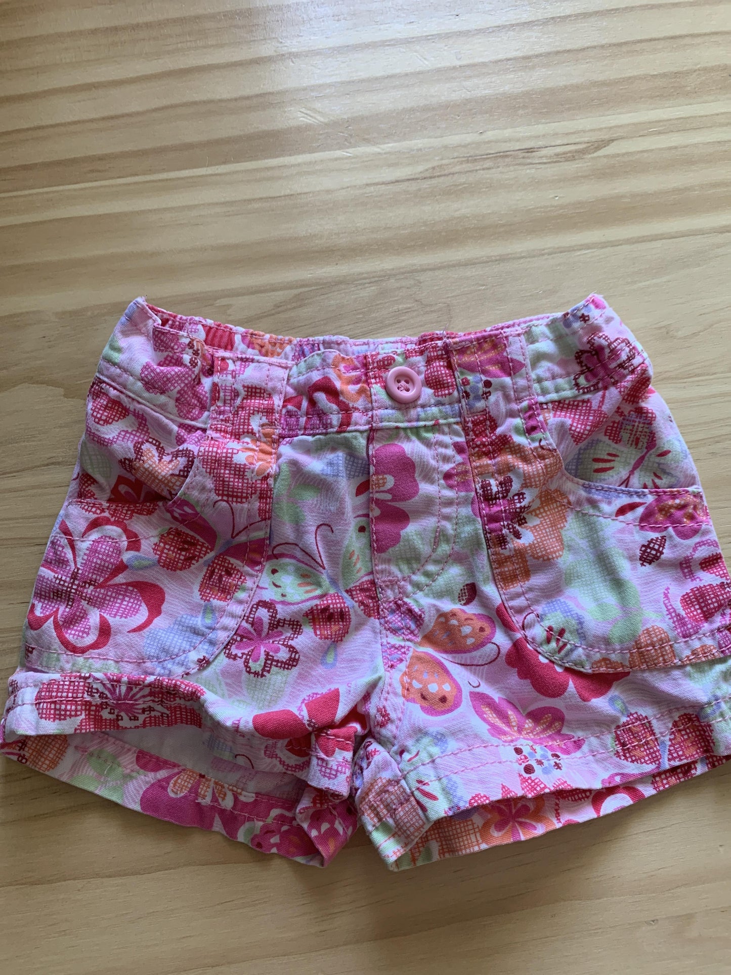 Girls Butterfly | pink Shorts Size: 12M Butterfly | pink