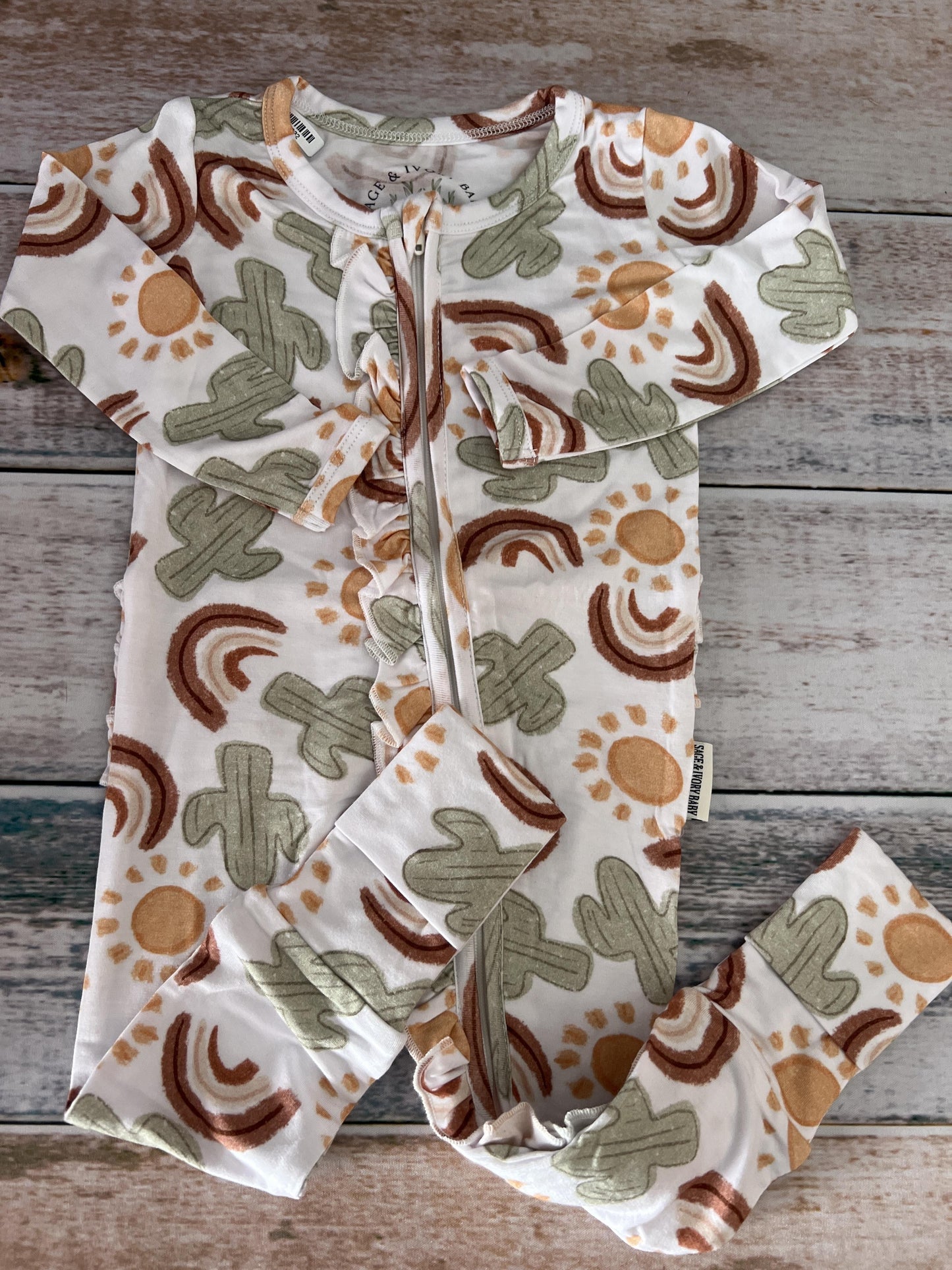 Sage and Ivory Unisex Cactus Pajamas Size: 6-12 months Cactus