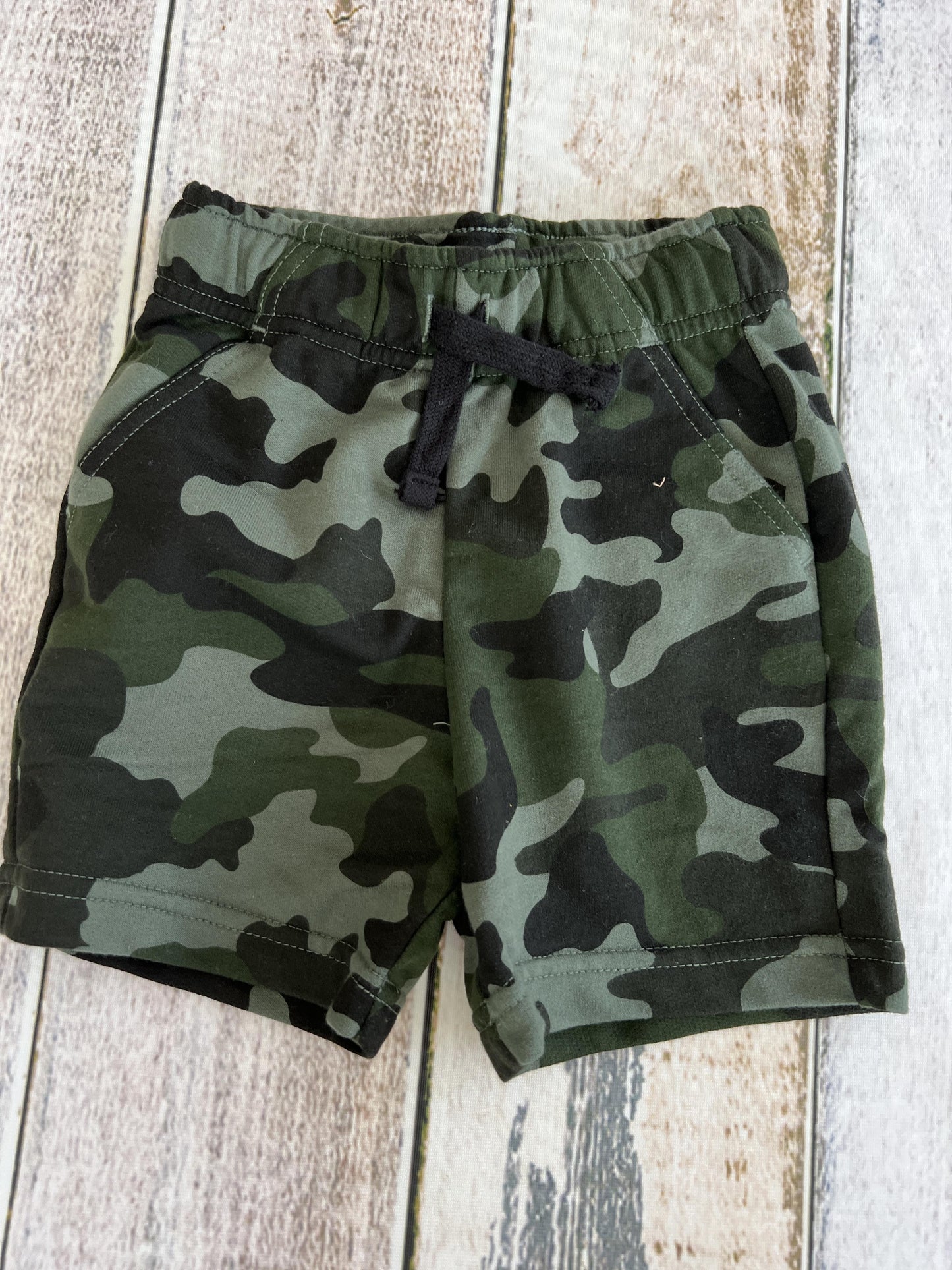 Cat & Jack Boys Camo Shorts Size: 2T Camo
