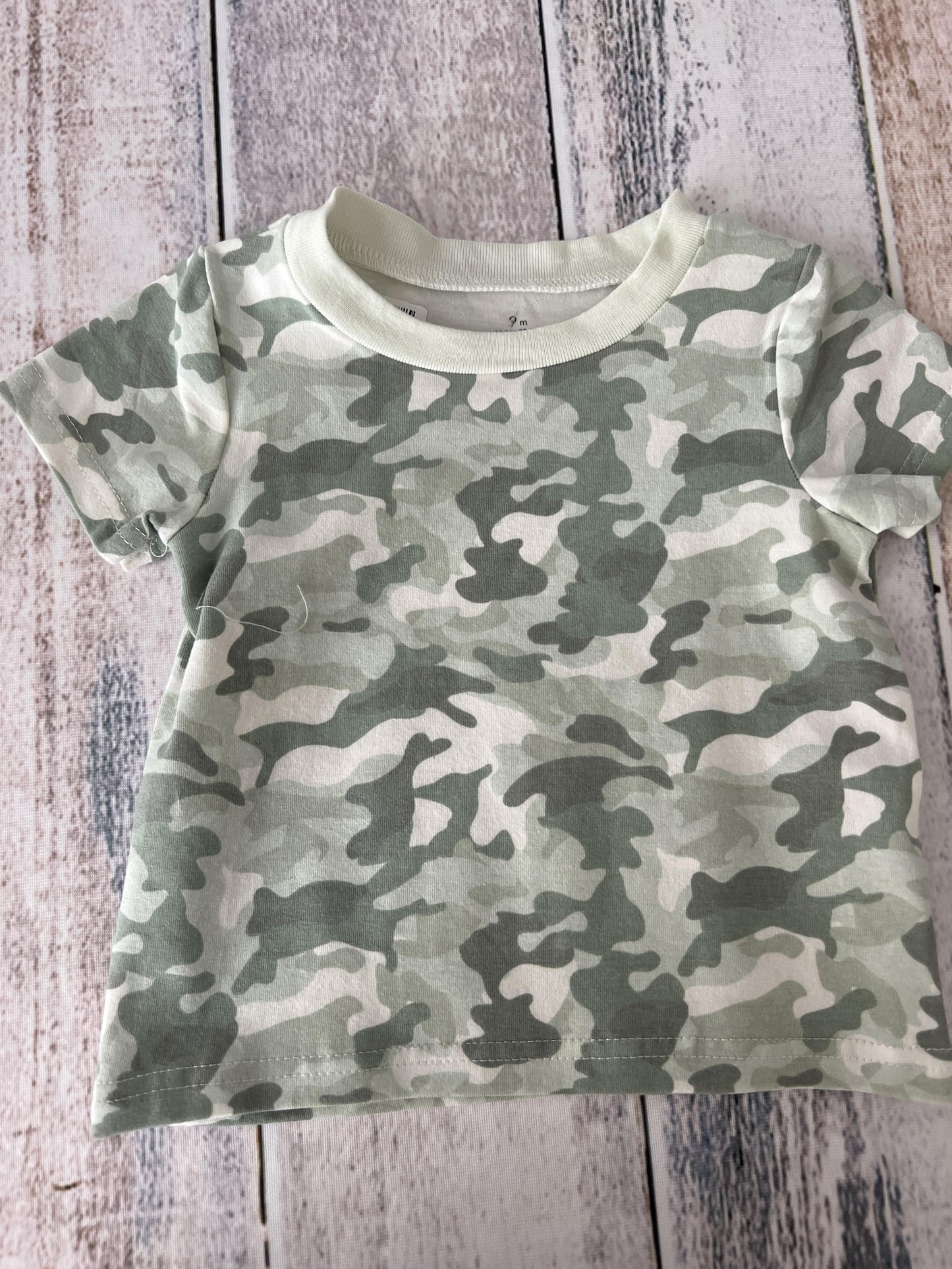 Baby Starters Boys Camo T-Shirt Size: 9 months Camo