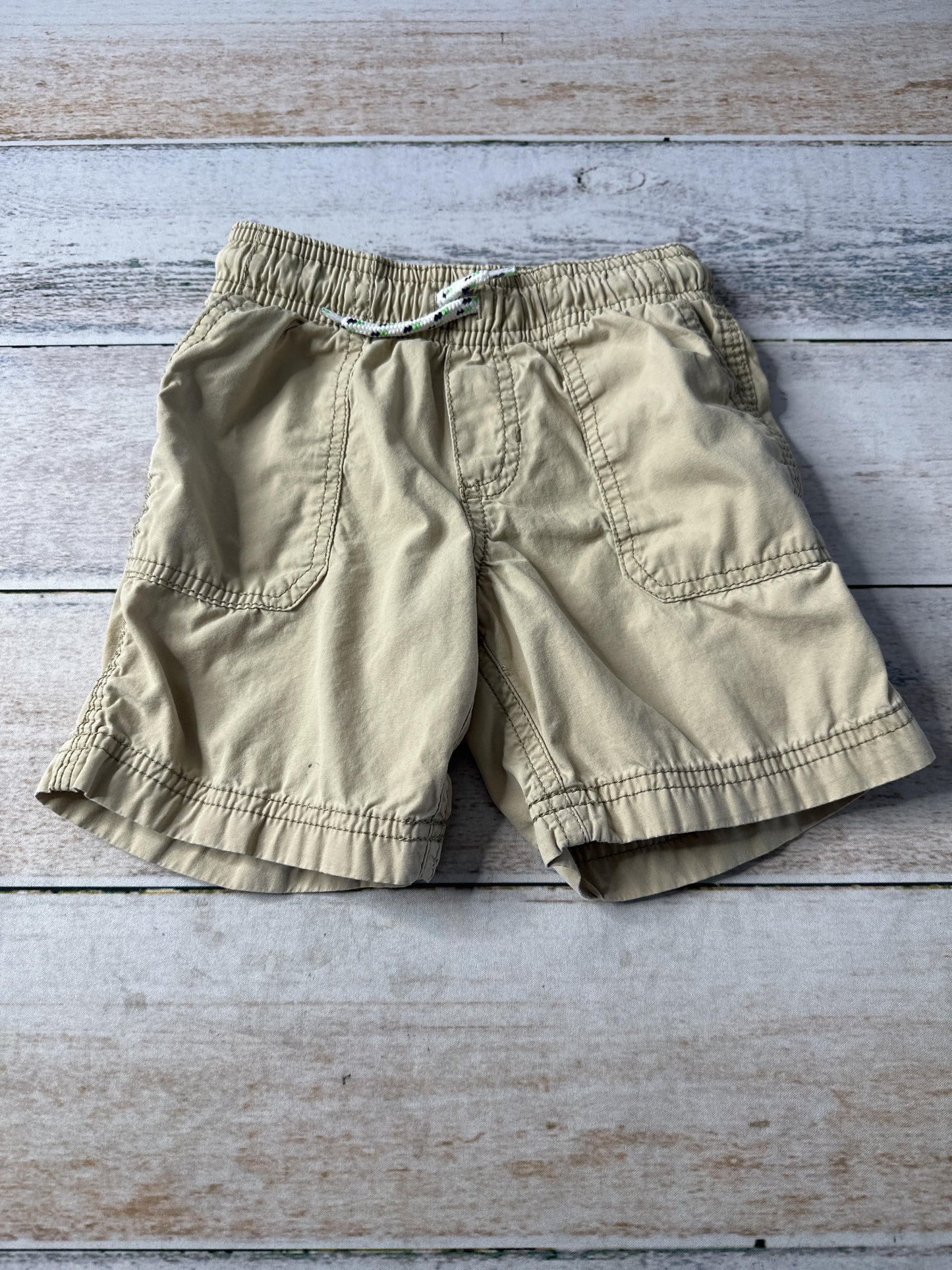 Boys chino Shorts Size: 3T chino