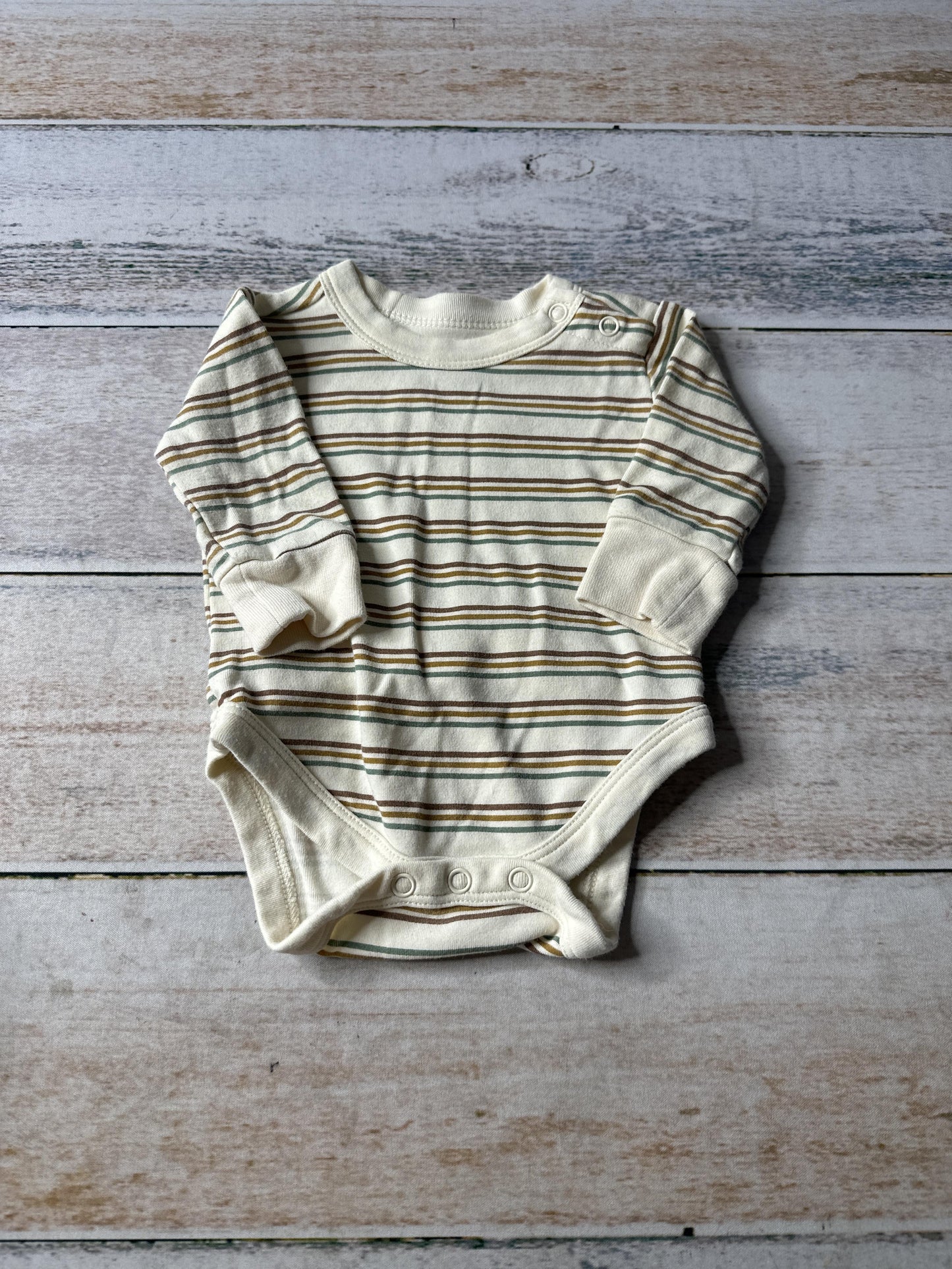 Goumi Boys cream | Brown | Army Green | Striped Onesie Size: 0-3 months cream | Brown | Army Green | Striped