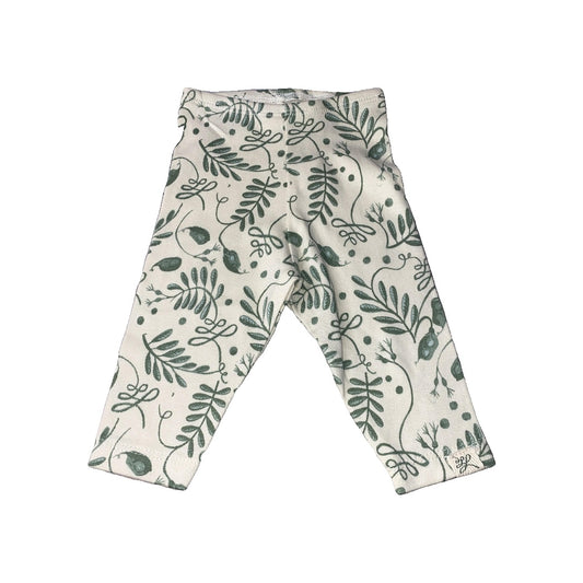 Little Lentil Unisex cream | green Leggings Size: Newborn cream | green