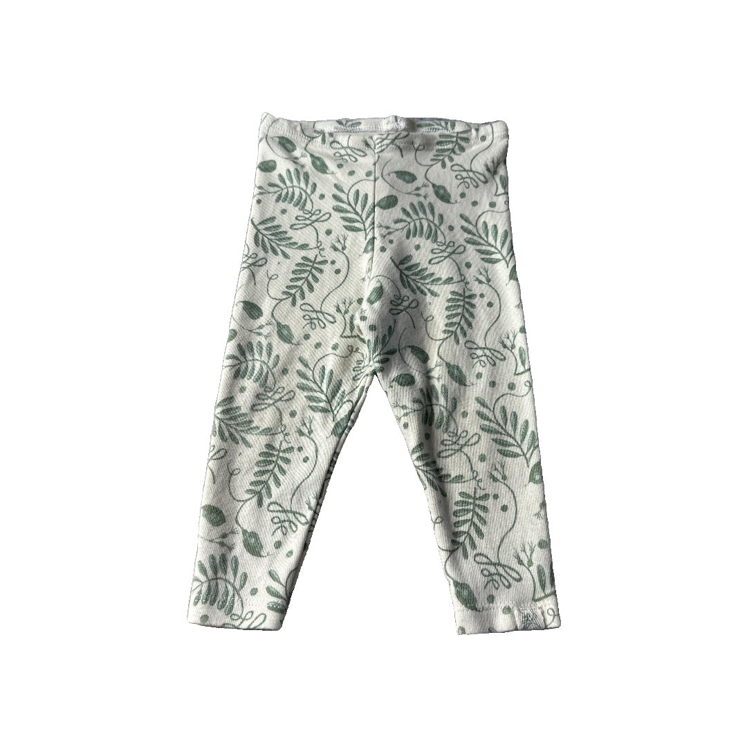 Little Lentil Unisex cream | green Leggings Size: 6-9 months cream | green
