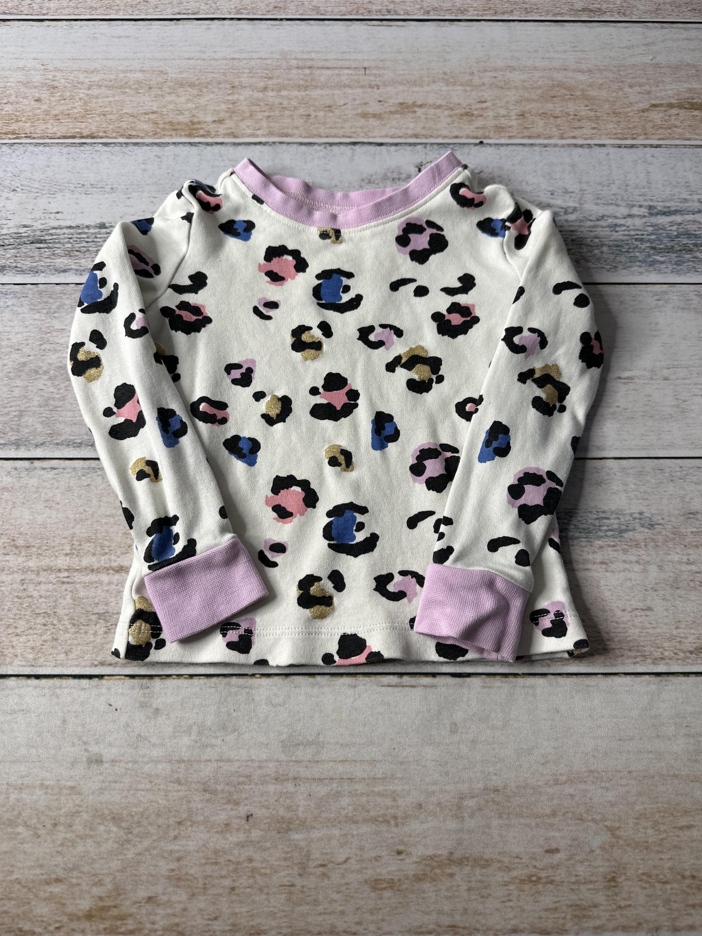 Tucker + Tate Girls cream | purple | Leopard print Pajamas Size: 18-24 months cream | purple | Leopard print