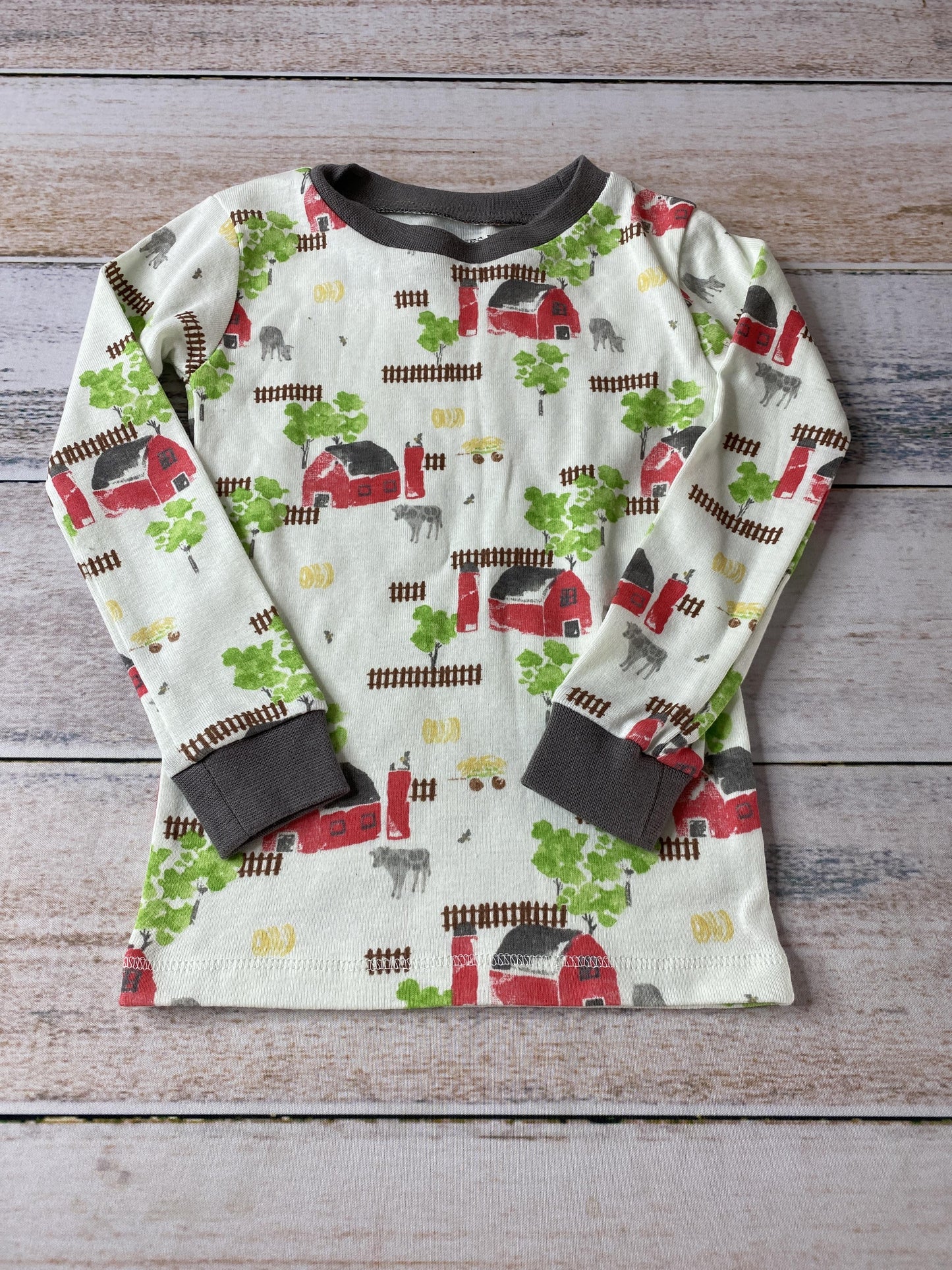 Burt's Bees Boys cream | Red | green Pajamas Size: 2T cream | Red | green